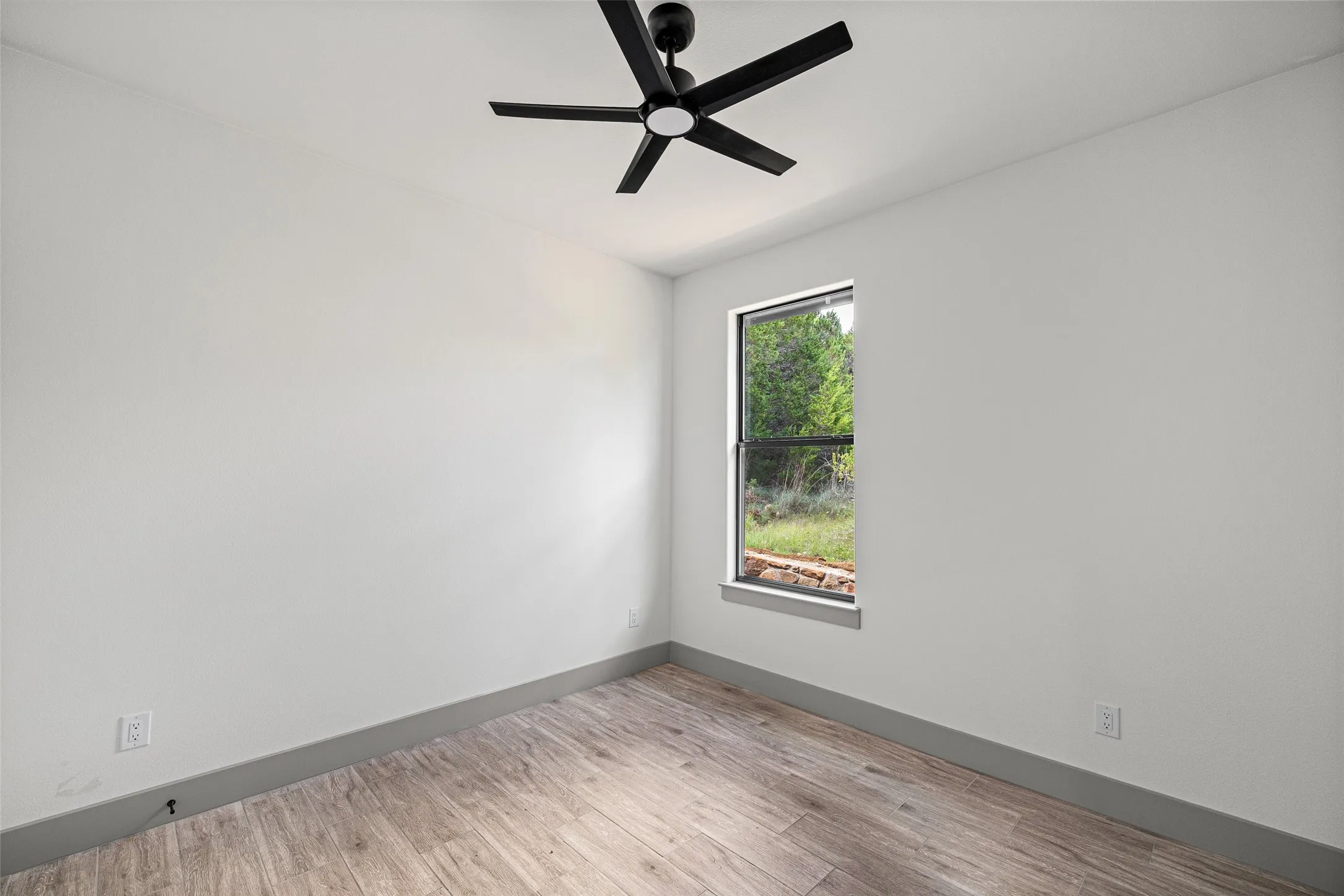 Single Family Residence For Sale in Hood County , 2201 Christine Drive, Granbury, Texas 76048, 4 Bedroom, 2 Bathroom, 2 Garage spaces, 1,690 Sqft, built in 2026, mls#21379043, Real Estate Agent in Granbury, Homes For Sale in Hood county, Homes For Sale in Granbury, Realtor in Granbury Texas, Real Estate Brokerage Independent Realty Texas, Luminita Cordes Realtor