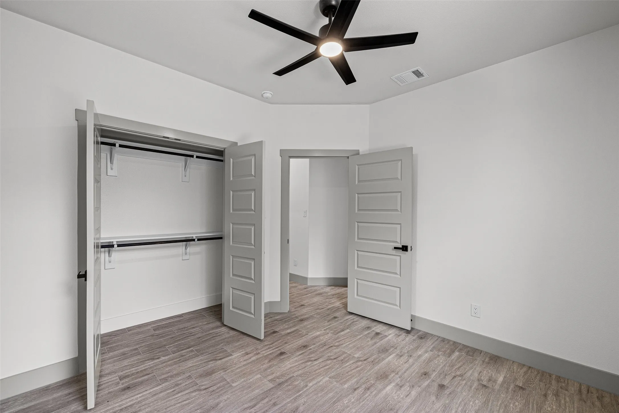 Single Family Residence For Sale in Hood County , 2201 Christine Drive, Granbury, Texas 76048, 4 Bedroom, 2 Bathroom, 2 Garage spaces, 1,690 Sqft, built in 2026, mls#21379043, Real Estate Agent in Granbury, Homes For Sale in Hood county, Homes For Sale in Granbury, Realtor in Granbury Texas, Real Estate Brokerage Independent Realty Texas, Luminita Cordes Realtor