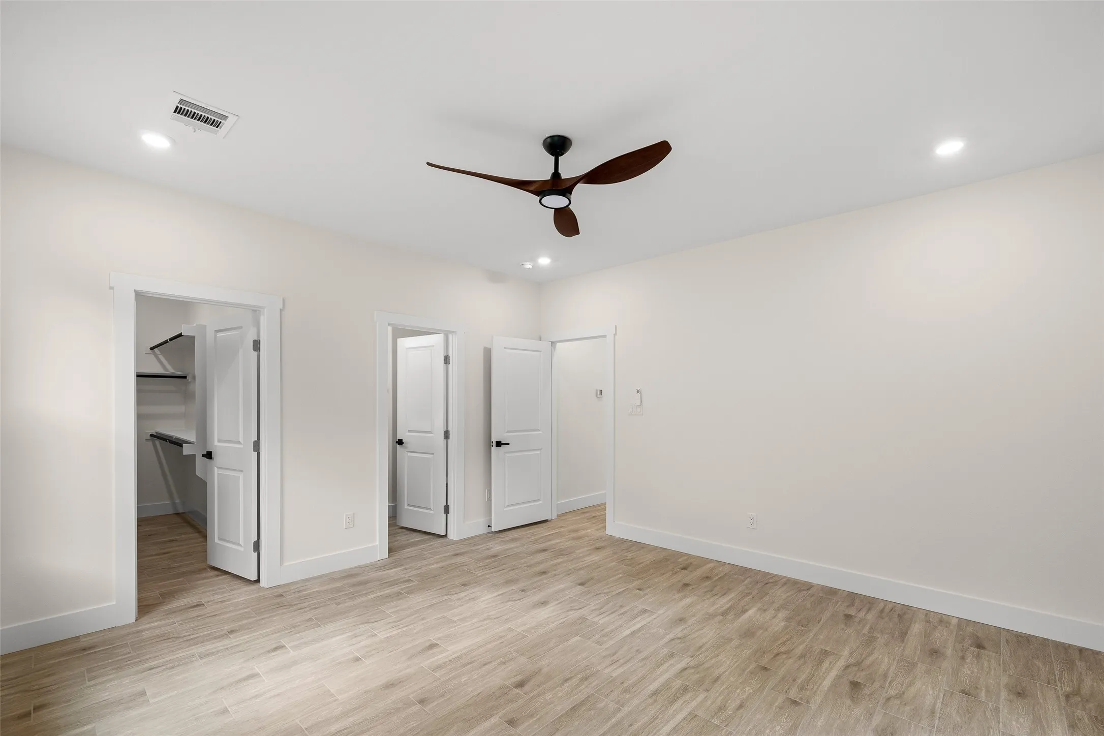 Single Family Residence For Sale in Hood County , 2203 Christine Drive, Granbury, Texas 76048, 4 Bedroom, 2 Bathroom, 2 Garage spaces, 1,711 Sqft, built in 2026, mls#21376544, Real Estate Agent in Granbury, Homes For Sale in Hood county, Homes For Sale in Granbury, Realtor in Granbury Texas, Real Estate Brokerage Independent Realty Texas, Luminita Cordes Realtor