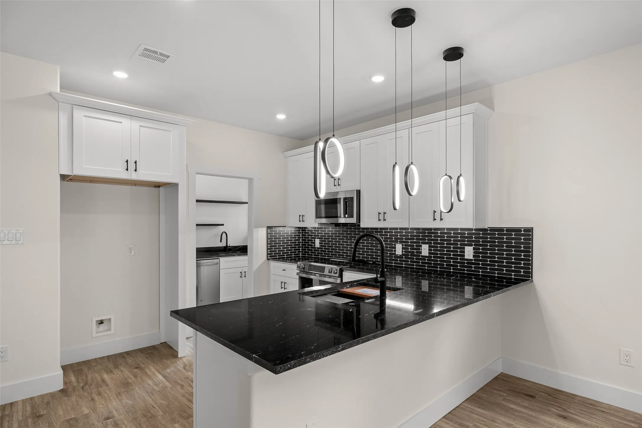 Single Family Residence For Sale in Hood County , 2203 Christine Drive, Granbury, Texas 76048, 4 Bedroom, 2 Bathroom, 2 Garage spaces, 1,711 Sqft, built in 2026, mls#21376544, Real Estate Agent in Granbury, Homes For Sale in Hood county, Homes For Sale in Granbury, Realtor in Granbury Texas, Real Estate Brokerage Independent Realty Texas, Luminita Cordes Realtor
