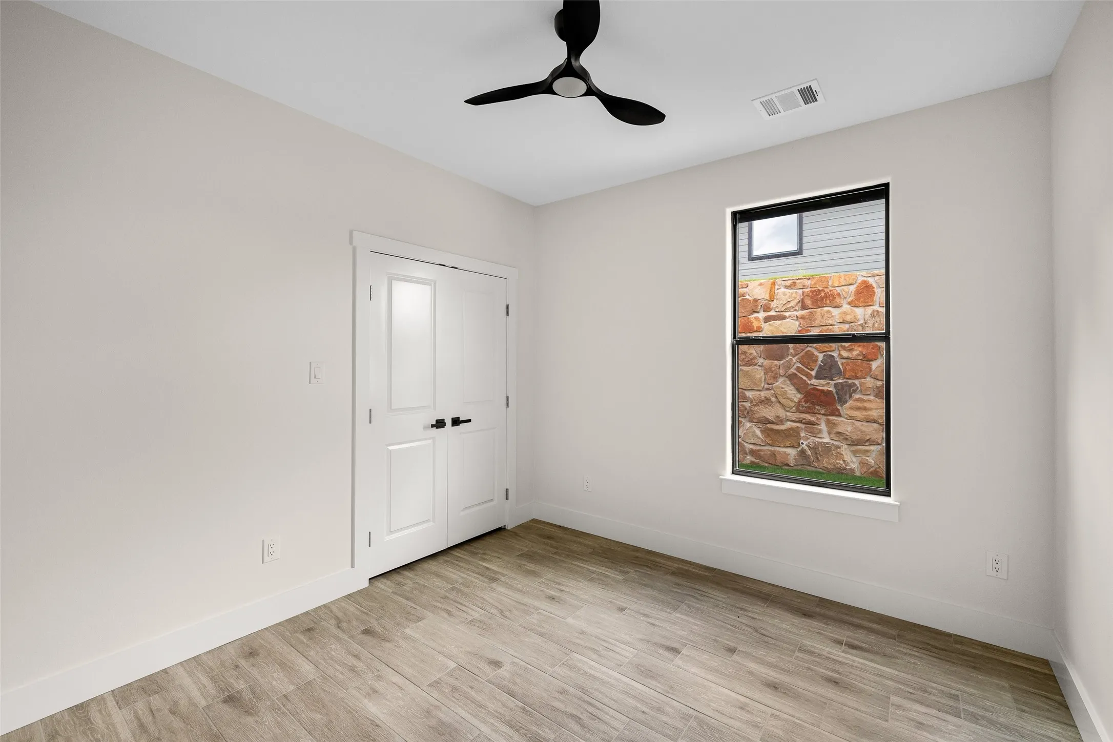 Single Family Residence For Sale in Hood County , 2203 Christine Drive, Granbury, Texas 76048, 4 Bedroom, 2 Bathroom, 2 Garage spaces, 1,711 Sqft, built in 2026, mls#21376544, Real Estate Agent in Granbury, Homes For Sale in Hood county, Homes For Sale in Granbury, Realtor in Granbury Texas, Real Estate Brokerage Independent Realty Texas, Luminita Cordes Realtor