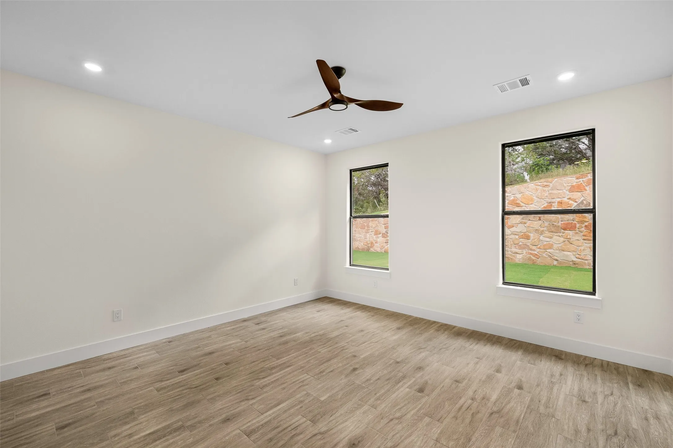 Single Family Residence For Sale in Hood County , 2203 Christine Drive, Granbury, Texas 76048, 4 Bedroom, 2 Bathroom, 2 Garage spaces, 1,711 Sqft, built in 2026, mls#21376544, Real Estate Agent in Granbury, Homes For Sale in Hood county, Homes For Sale in Granbury, Realtor in Granbury Texas, Real Estate Brokerage Independent Realty Texas, Luminita Cordes Realtor