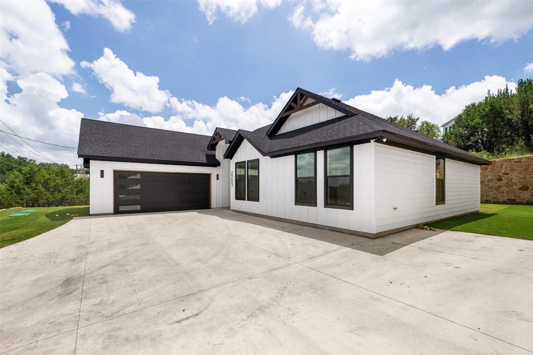 Single Family Residence For Sale in Hood County , 2203 Christine Drive, Granbury, Texas 76048, 4 Bedroom, 2 Bathroom, 2 Garage spaces, 1,711 Sqft, built in 2026, mls#21376544, Real Estate Agent in Granbury, Homes For Sale in Hood county, Homes For Sale in Granbury, Realtor in Granbury Texas, Real Estate Brokerage Independent Realty Texas, Luminita Cordes Realtor