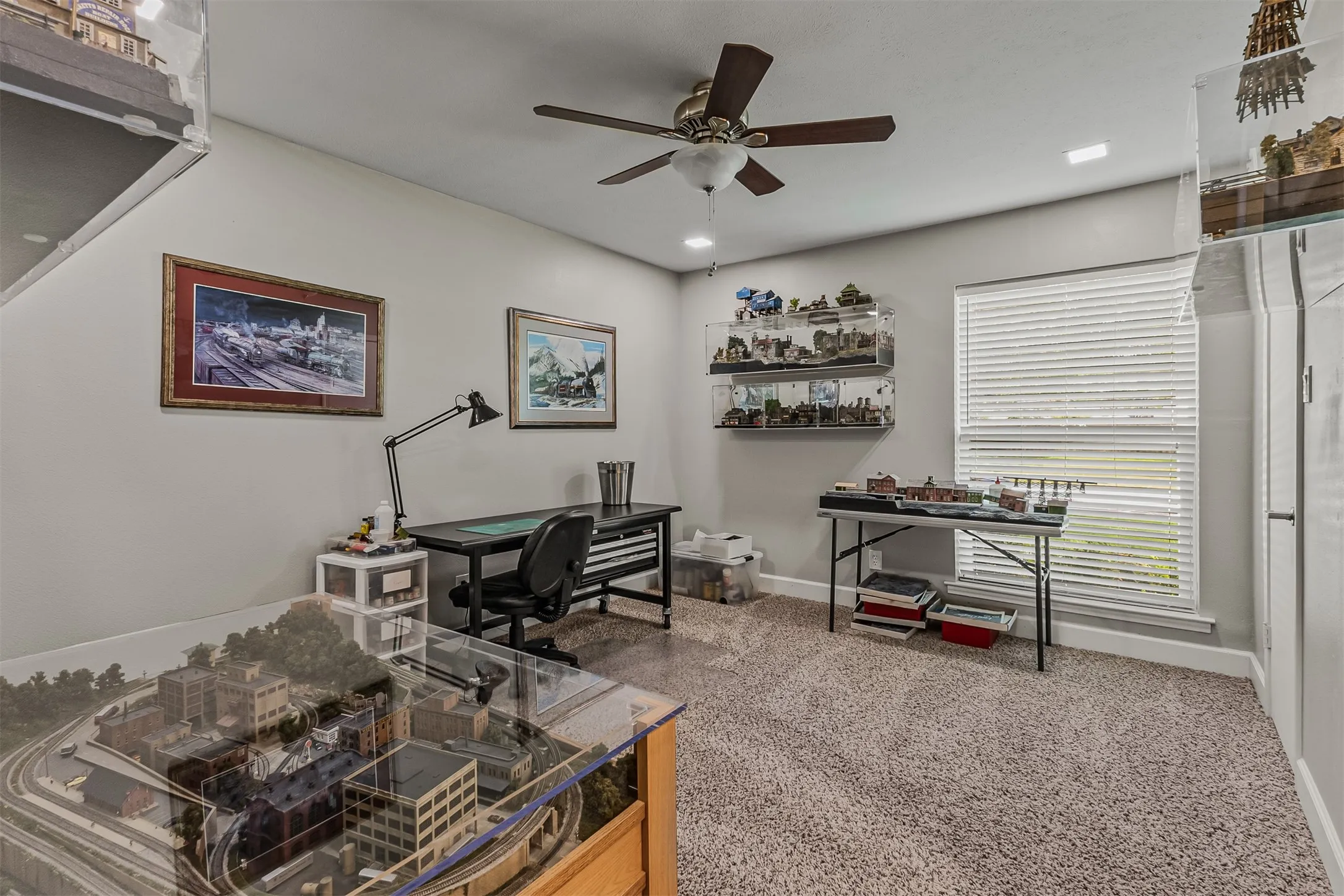 Single Family Residence For Sale in Dallas County , 4117 Boca Bay Drive, Dallas, Texas 75244, 4 Bedroom, 3 Bathroom, 2 Garage spaces, 3,216 Sqft, built in 1970, mls#21379117, Real Estate Agent in Dallas, Homes For Sale in Dallas county, Homes For Sale in Dallas, Realtor in Dallas Texas, Real Estate Brokerage Independent Realty Texas, Luminita Cordes Realtor