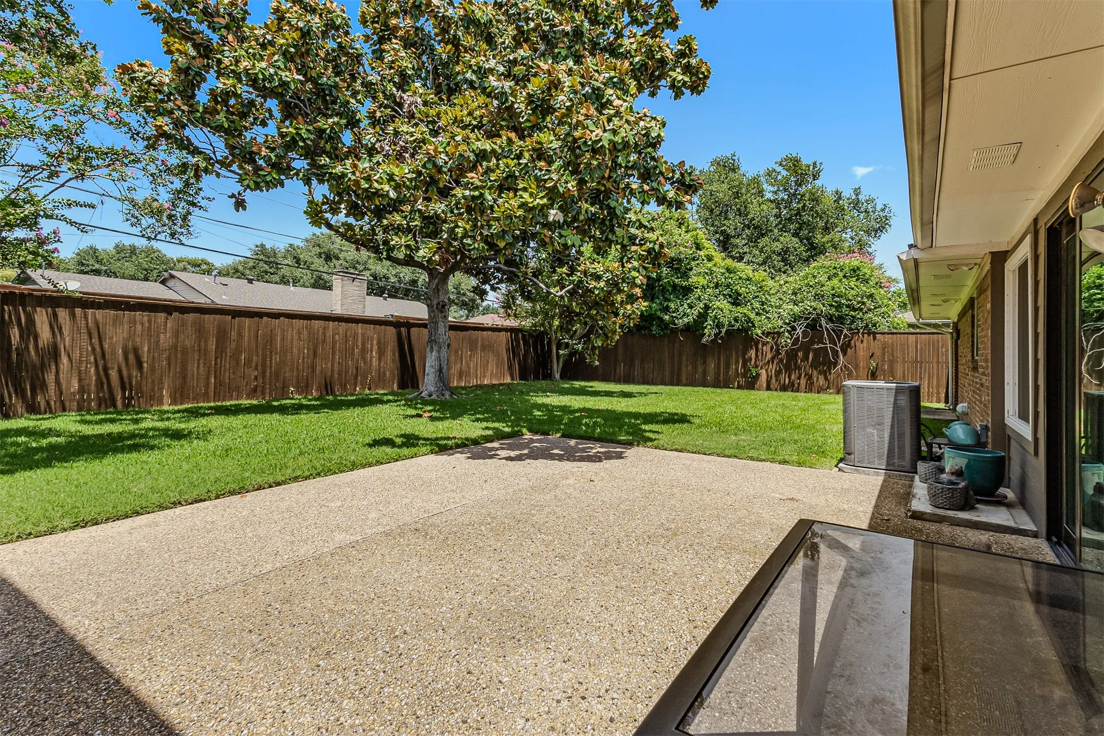 Single Family Residence For Sale in Dallas County , 4117 Boca Bay Drive, Dallas, Texas 75244, 4 Bedroom, 3 Bathroom, 2 Garage spaces, 3,216 Sqft, built in 1970, mls#21379117, Real Estate Agent in Dallas, Homes For Sale in Dallas county, Homes For Sale in Dallas, Realtor in Dallas Texas, Real Estate Brokerage Independent Realty Texas, Luminita Cordes Realtor