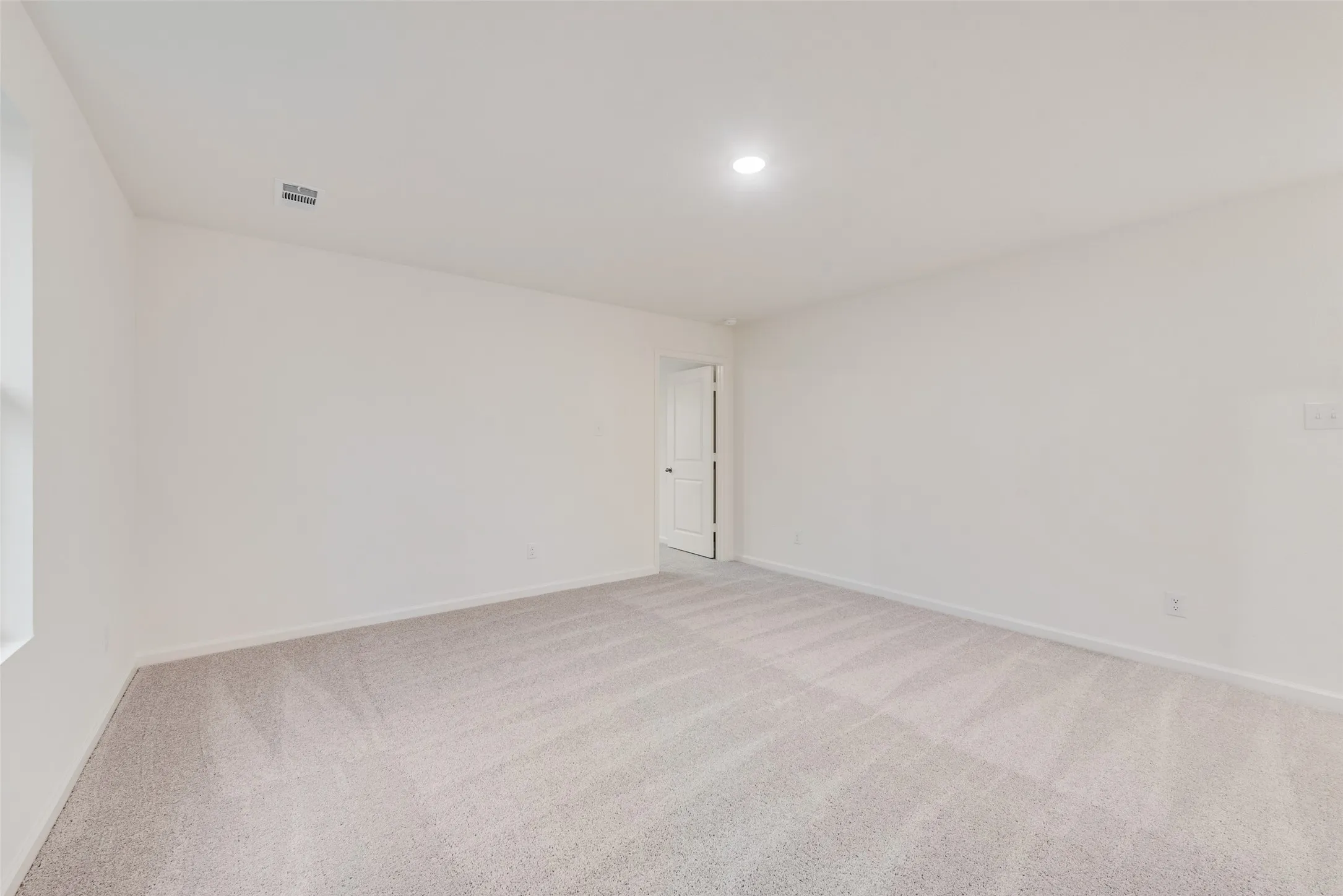 Single Family Residence For Rent in Collin County , 207 bradford Drive, Princeton, Texas 75407, 5 Bedroom, 3 Bathroom, 2 Garage spaces, 2,609 Sqft, built in 2025, mls#21379165, Real Estate Agent in Princeton, Homes For Rent in Collin county, Homes For Rent in Princeton, Realtor in Princeton Texas, Real Estate Brokerage Independent Realty Texas, Luminita Cordes Realtor