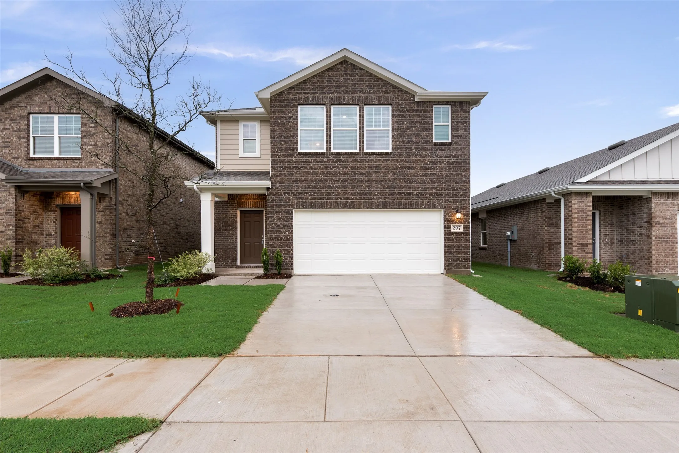 Single Family Residence For Rent in Collin County , 207 bradford Drive, Princeton, Texas 75407, 5 Bedroom, 3 Bathroom, 2 Garage spaces, 2,609 Sqft, built in 2025, mls#21379165, Real Estate Agent in Princeton, Homes For Rent in Collin county, Homes For Rent in Princeton, Realtor in Princeton Texas, Real Estate Brokerage Independent Realty Texas, Luminita Cordes Realtor