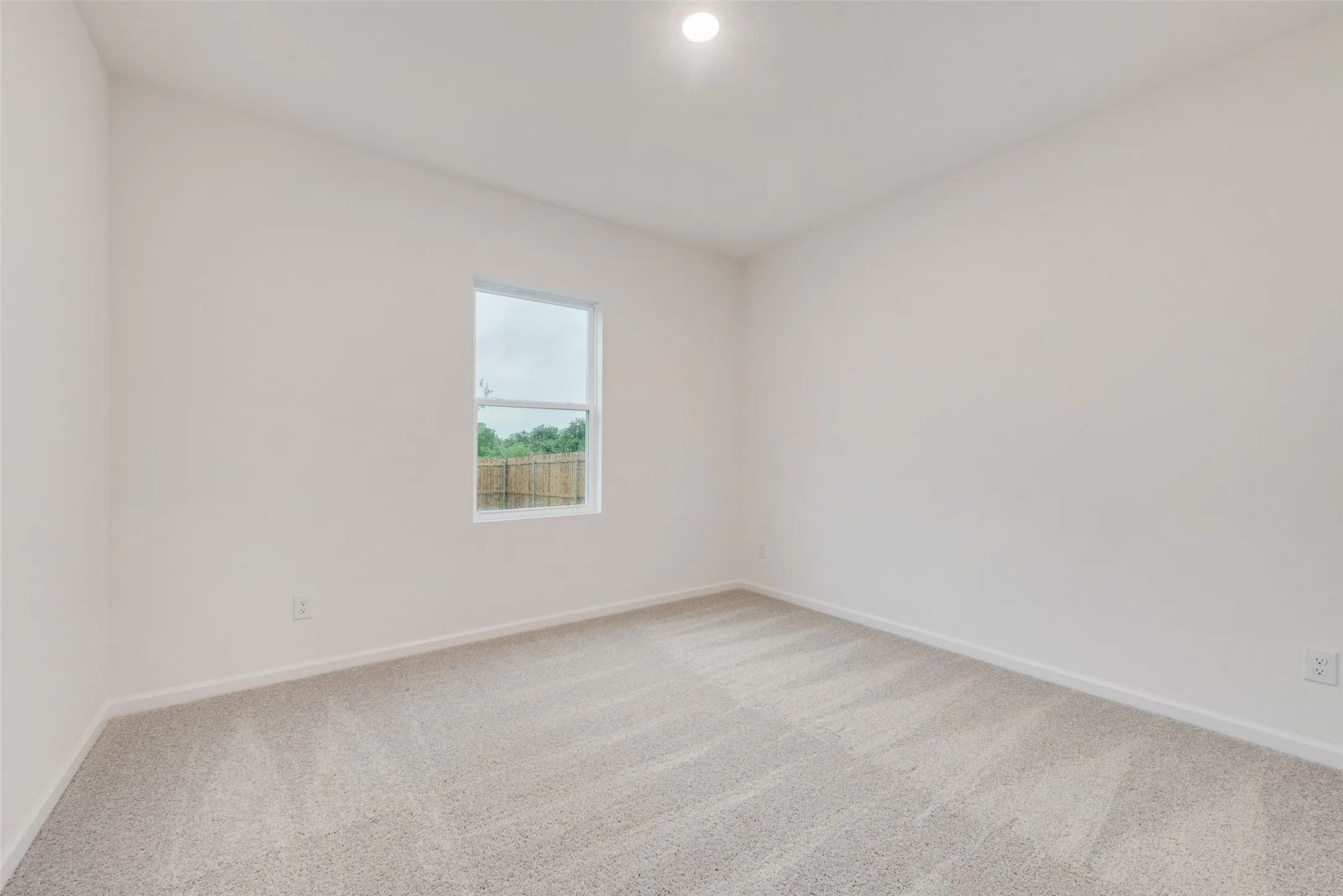 Single Family Residence For Rent in Collin County , 207 bradford Drive, Princeton, Texas 75407, 5 Bedroom, 3 Bathroom, 2 Garage spaces, 2,609 Sqft, built in 2025, mls#21379165, Real Estate Agent in Princeton, Homes For Rent in Collin county, Homes For Rent in Princeton, Realtor in Princeton Texas, Real Estate Brokerage Independent Realty Texas, Luminita Cordes Realtor
