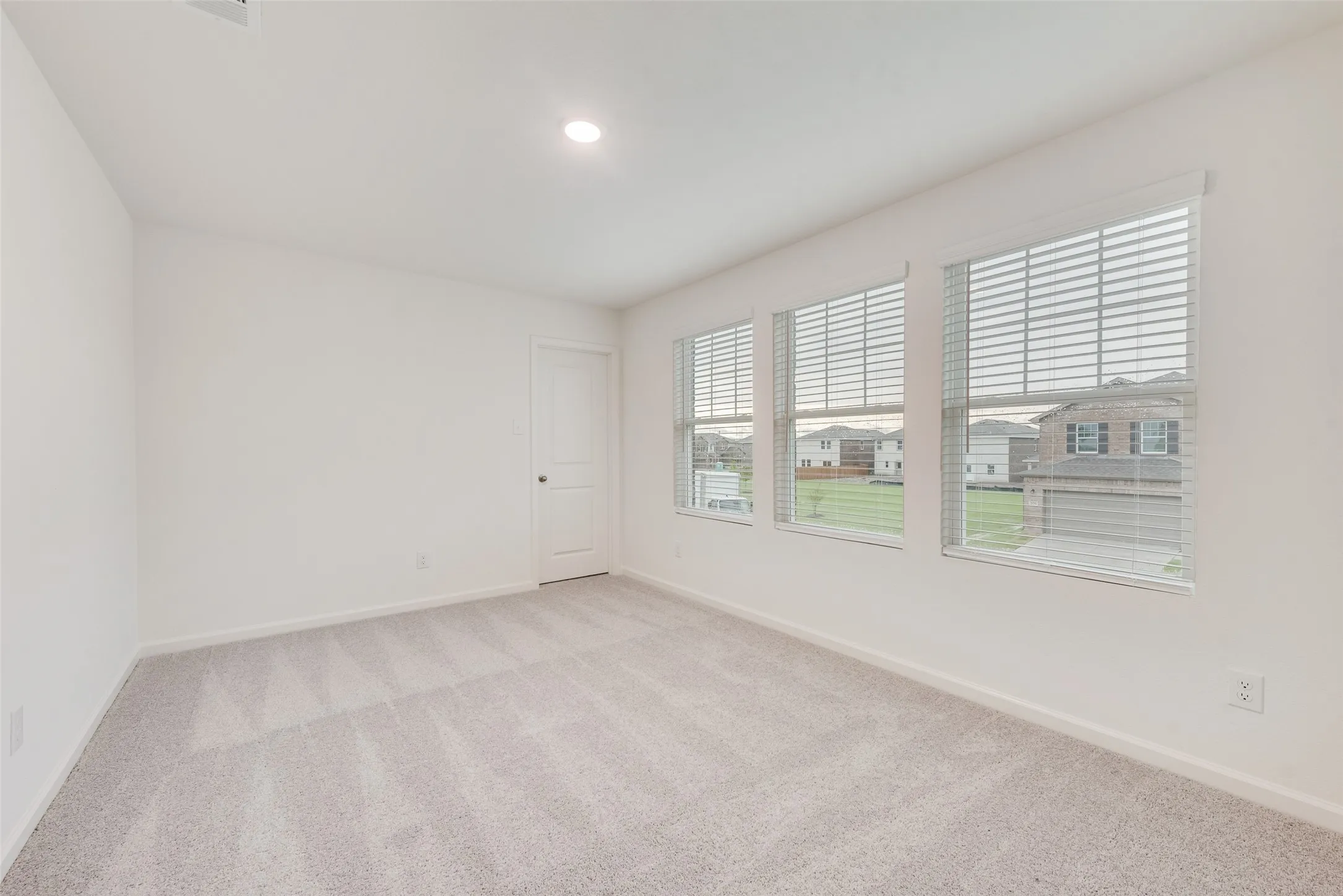 Single Family Residence For Rent in Collin County , 207 bradford Drive, Princeton, Texas 75407, 5 Bedroom, 3 Bathroom, 2 Garage spaces, 2,609 Sqft, built in 2025, mls#21379165, Real Estate Agent in Princeton, Homes For Rent in Collin county, Homes For Rent in Princeton, Realtor in Princeton Texas, Real Estate Brokerage Independent Realty Texas, Luminita Cordes Realtor