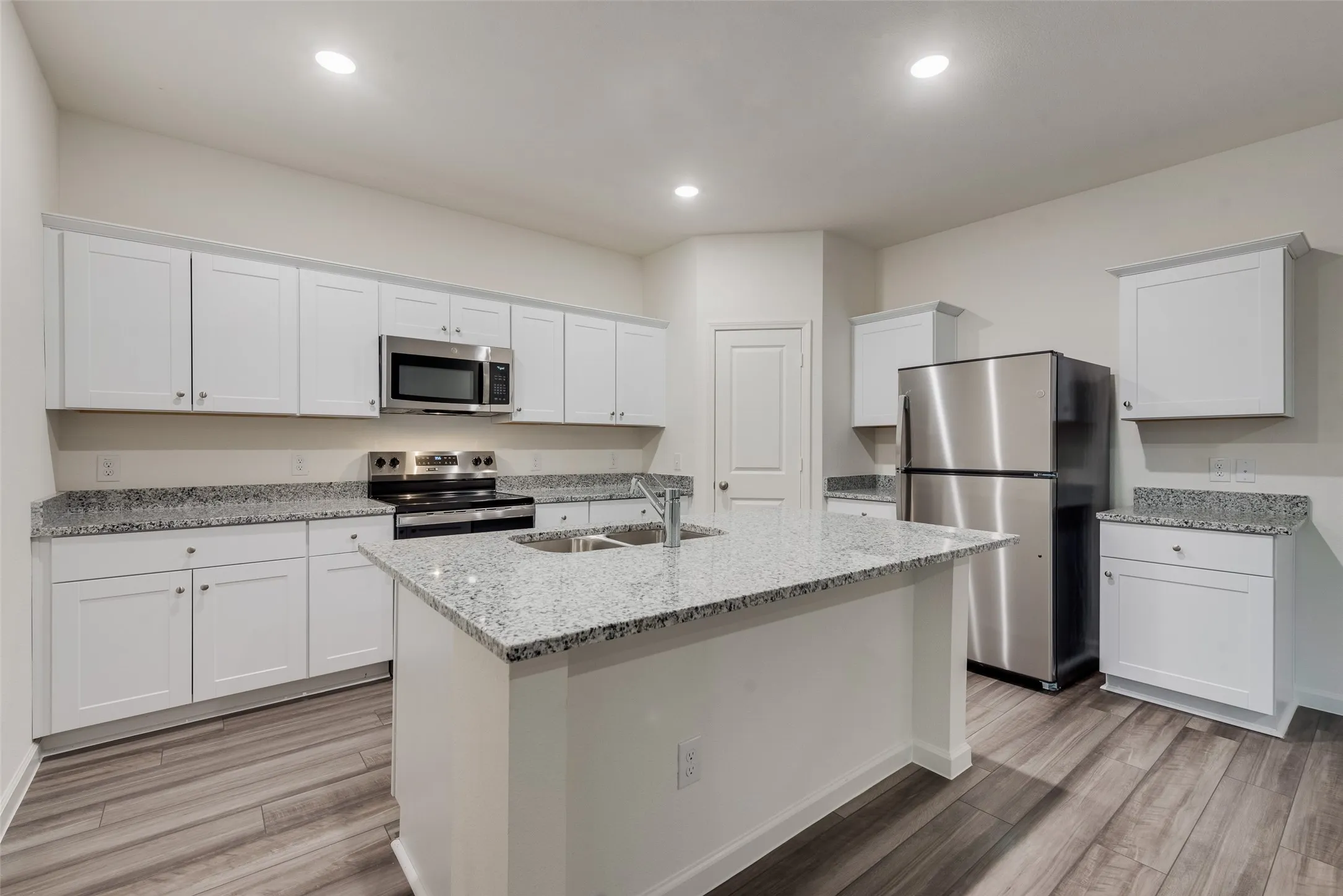 Single Family Residence For Rent in Collin County , 207 bradford Drive, Princeton, Texas 75407, 5 Bedroom, 3 Bathroom, 2 Garage spaces, 2,609 Sqft, built in 2025, mls#21379165, Real Estate Agent in Princeton, Homes For Rent in Collin county, Homes For Rent in Princeton, Realtor in Princeton Texas, Real Estate Brokerage Independent Realty Texas, Luminita Cordes Realtor