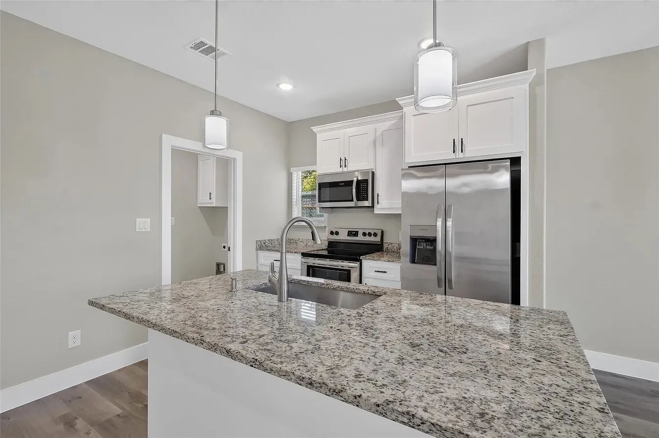 Single Family Residence For Sale in Tarrant County , 3208 31st Street, Fort Worth, Texas 76106, 3 Bedroom, 2 Bathroom, 2 Garage spaces, 1,419 Sqft, built in 2023, mls#21378199, Real Estate Agent in Fort Worth, Homes For Sale in Tarrant county, Homes For Sale in Fort Worth, Realtor in Fort Worth Texas, Real Estate Brokerage Independent Realty Texas, Luminita Cordes Realtor
