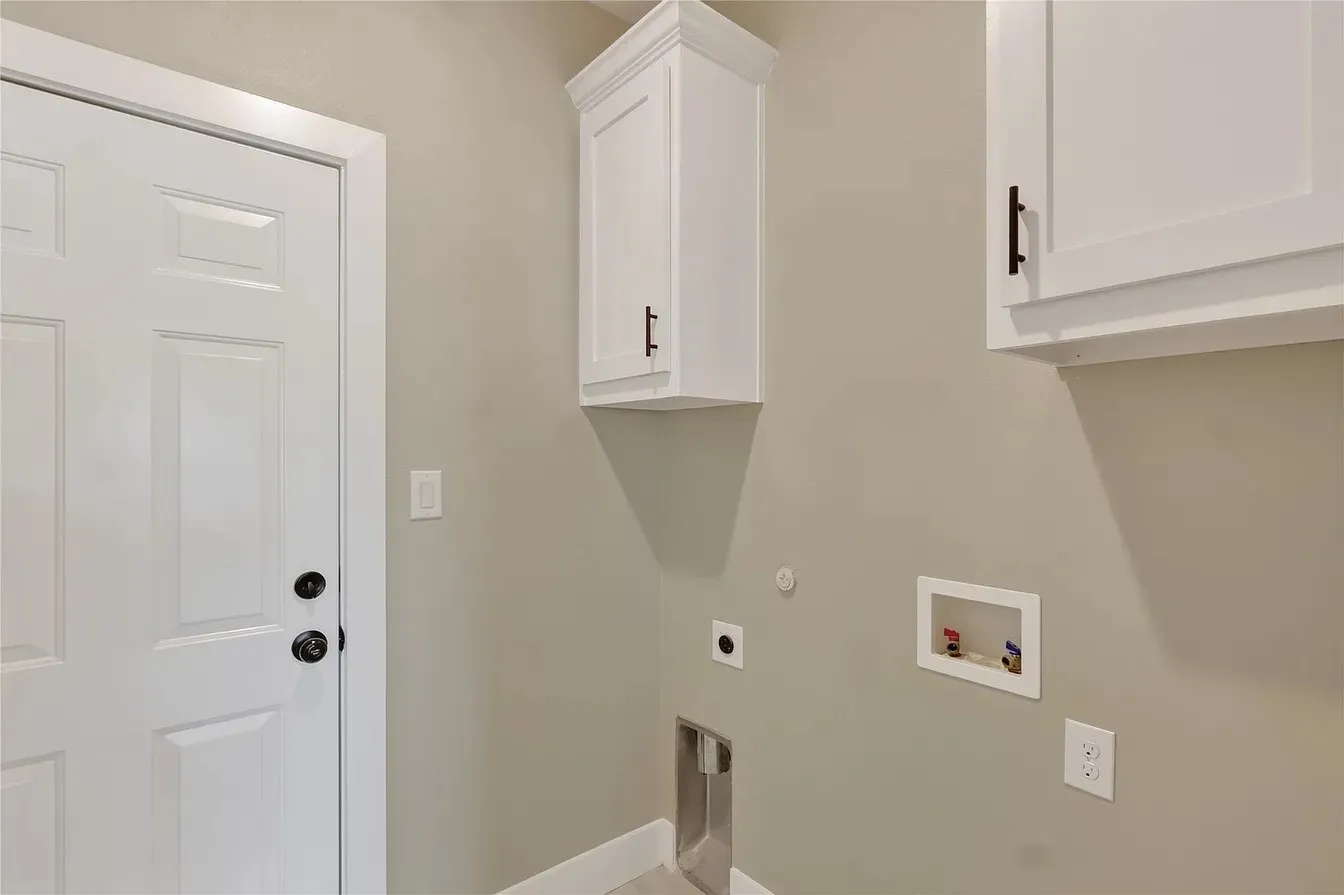 Single Family Residence For Sale in Tarrant County , 3208 31st Street, Fort Worth, Texas 76106, 3 Bedroom, 2 Bathroom, 2 Garage spaces, 1,419 Sqft, built in 2023, mls#21378199, Real Estate Agent in Fort Worth, Homes For Sale in Tarrant county, Homes For Sale in Fort Worth, Realtor in Fort Worth Texas, Real Estate Brokerage Independent Realty Texas, Luminita Cordes Realtor