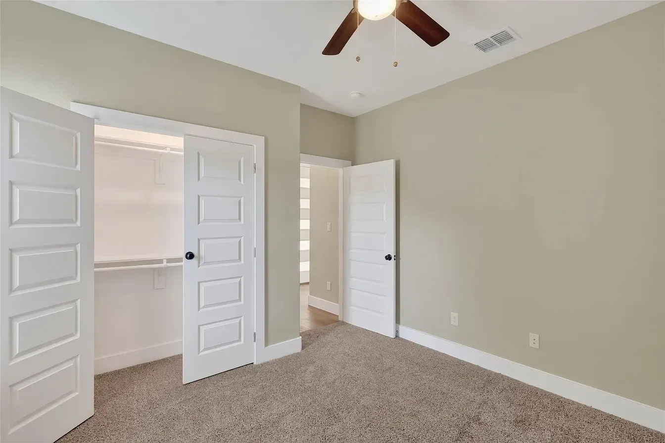 Single Family Residence For Sale in Tarrant County , 3208 31st Street, Fort Worth, Texas 76106, 3 Bedroom, 2 Bathroom, 2 Garage spaces, 1,419 Sqft, built in 2023, mls#21378199, Real Estate Agent in Fort Worth, Homes For Sale in Tarrant county, Homes For Sale in Fort Worth, Realtor in Fort Worth Texas, Real Estate Brokerage Independent Realty Texas, Luminita Cordes Realtor