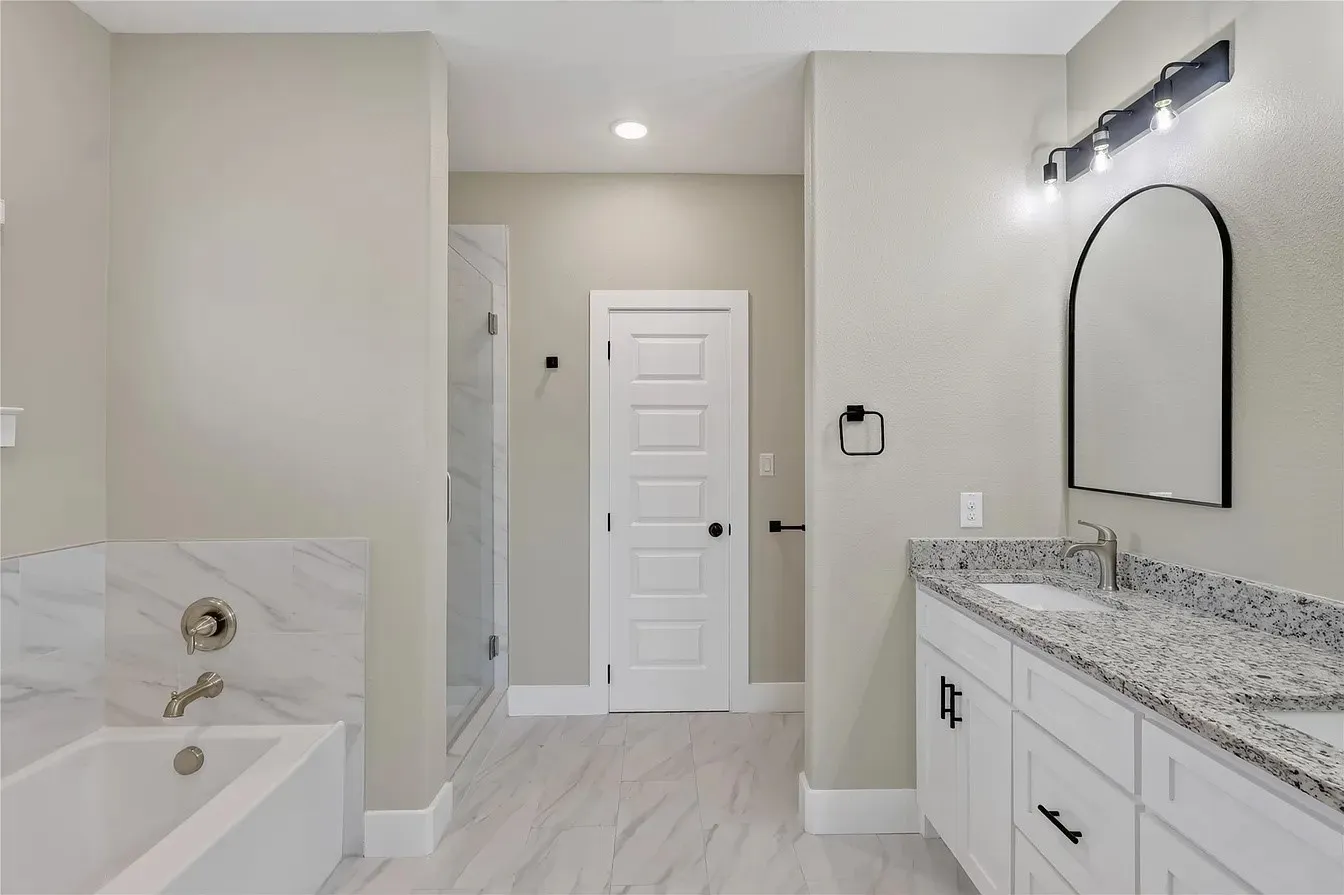 Single Family Residence For Sale in Tarrant County , 3208 31st Street, Fort Worth, Texas 76106, 3 Bedroom, 2 Bathroom, 2 Garage spaces, 1,419 Sqft, built in 2023, mls#21378199, Real Estate Agent in Fort Worth, Homes For Sale in Tarrant county, Homes For Sale in Fort Worth, Realtor in Fort Worth Texas, Real Estate Brokerage Independent Realty Texas, Luminita Cordes Realtor