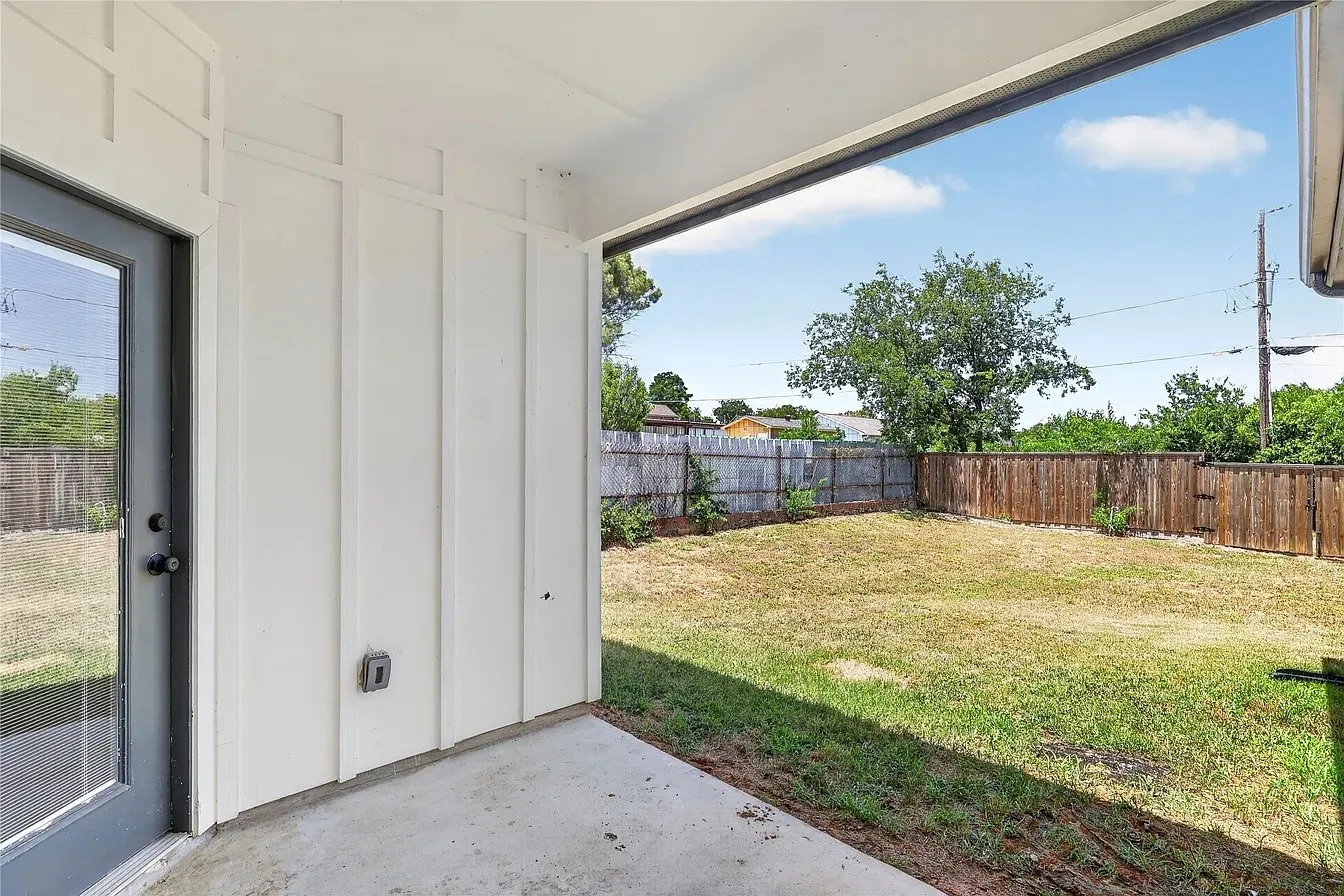 Single Family Residence For Sale in Tarrant County , 3208 31st Street, Fort Worth, Texas 76106, 3 Bedroom, 2 Bathroom, 2 Garage spaces, 1,419 Sqft, built in 2023, mls#21378199, Real Estate Agent in Fort Worth, Homes For Sale in Tarrant county, Homes For Sale in Fort Worth, Realtor in Fort Worth Texas, Real Estate Brokerage Independent Realty Texas, Luminita Cordes Realtor