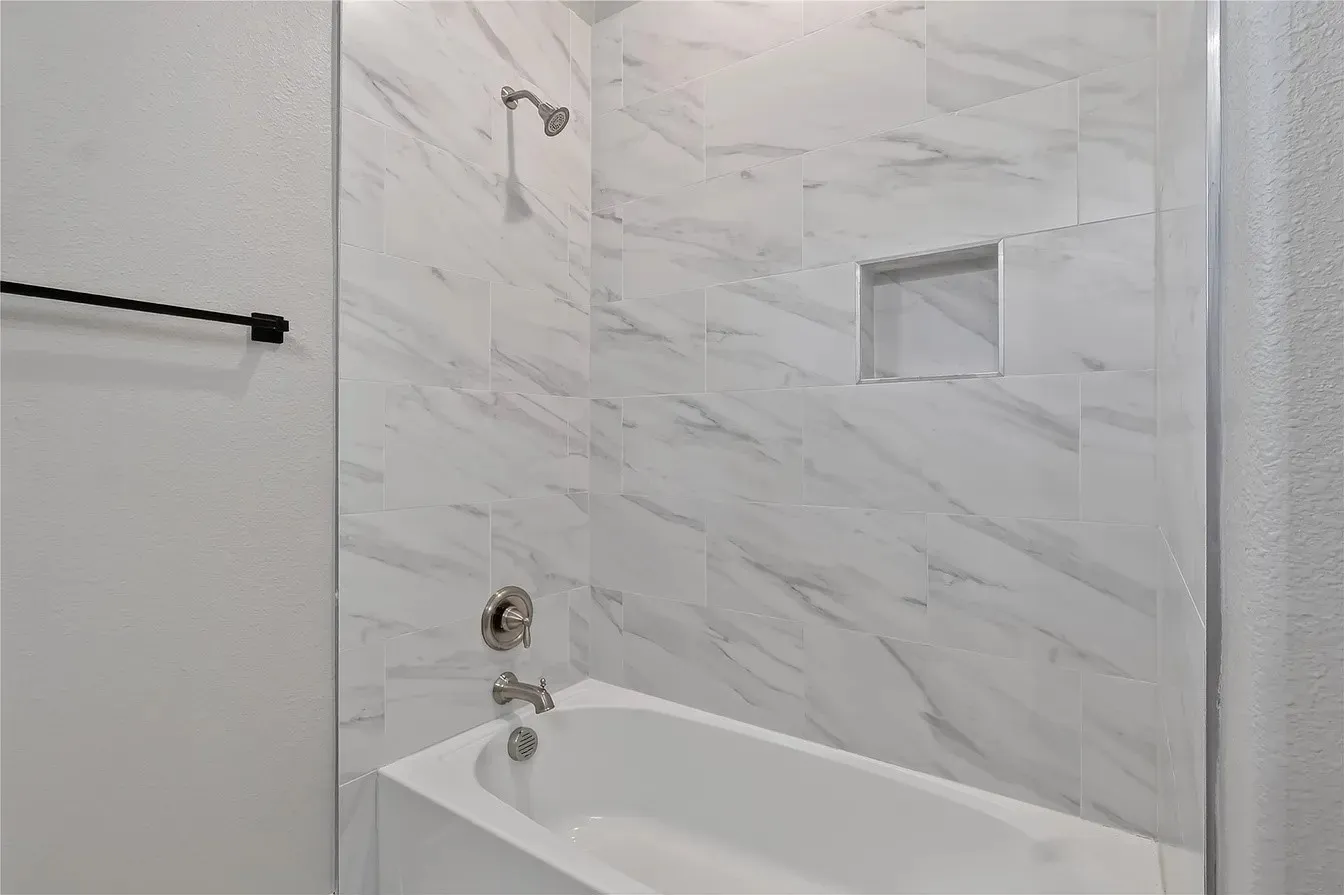 Single Family Residence For Sale in Tarrant County , 3208 31st Street, Fort Worth, Texas 76106, 3 Bedroom, 2 Bathroom, 2 Garage spaces, 1,419 Sqft, built in 2023, mls#21378199, Real Estate Agent in Fort Worth, Homes For Sale in Tarrant county, Homes For Sale in Fort Worth, Realtor in Fort Worth Texas, Real Estate Brokerage Independent Realty Texas, Luminita Cordes Realtor