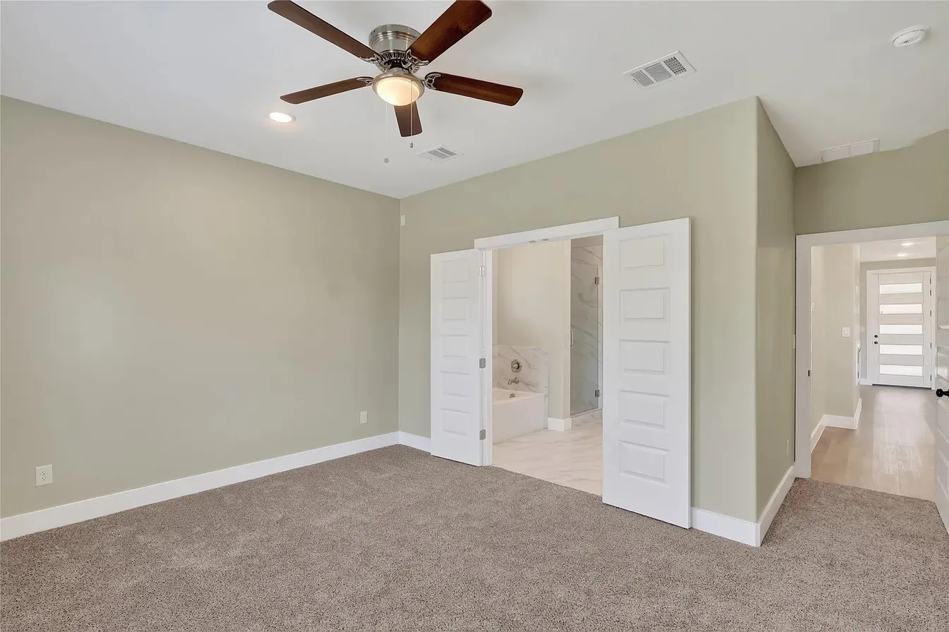 Single Family Residence For Sale in Tarrant County , 3208 31st Street, Fort Worth, Texas 76106, 3 Bedroom, 2 Bathroom, 2 Garage spaces, 1,419 Sqft, built in 2023, mls#21378199, Real Estate Agent in Fort Worth, Homes For Sale in Tarrant county, Homes For Sale in Fort Worth, Realtor in Fort Worth Texas, Real Estate Brokerage Independent Realty Texas, Luminita Cordes Realtor