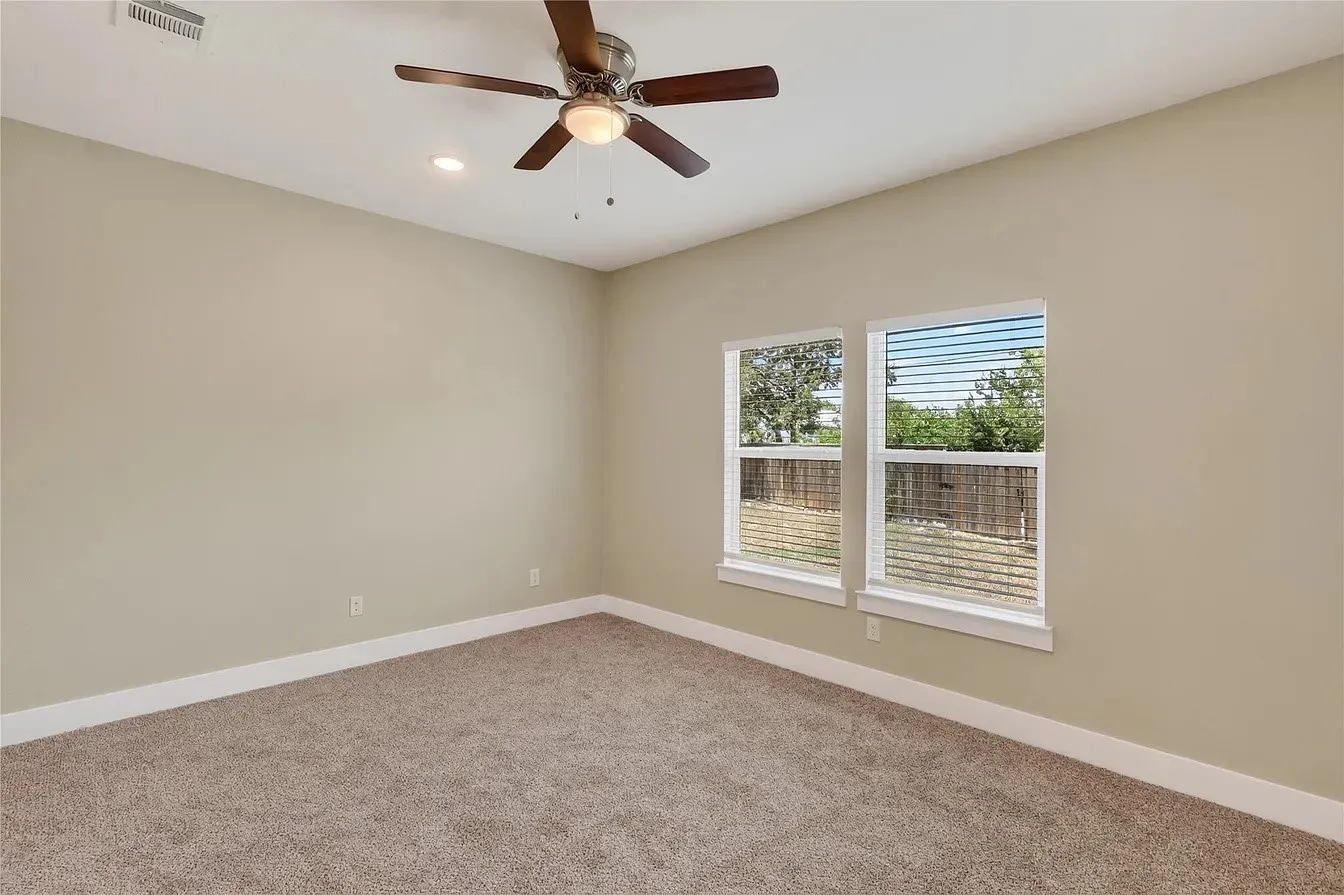 Single Family Residence For Sale in Tarrant County , 3208 31st Street, Fort Worth, Texas 76106, 3 Bedroom, 2 Bathroom, 2 Garage spaces, 1,419 Sqft, built in 2023, mls#21378199, Real Estate Agent in Fort Worth, Homes For Sale in Tarrant county, Homes For Sale in Fort Worth, Realtor in Fort Worth Texas, Real Estate Brokerage Independent Realty Texas, Luminita Cordes Realtor