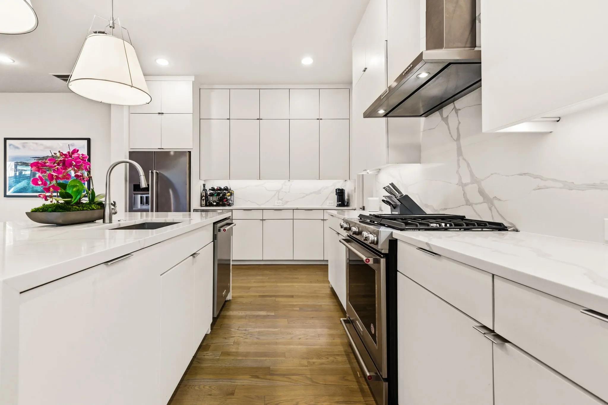 Single Family Residence For Rent in Dallas County , 4827 Newmore Avenue, Dallas, Texas 75209, 3 Bedroom, 3 Bathroom, 2 Garage spaces, 2,691 Sqft, built in 2018, mls#21379096, Real Estate Agent in Dallas, Homes For Rent in Dallas county, Homes For Rent in Dallas, Realtor in Dallas Texas, Real Estate Brokerage Independent Realty Texas, Luminita Cordes Realtor