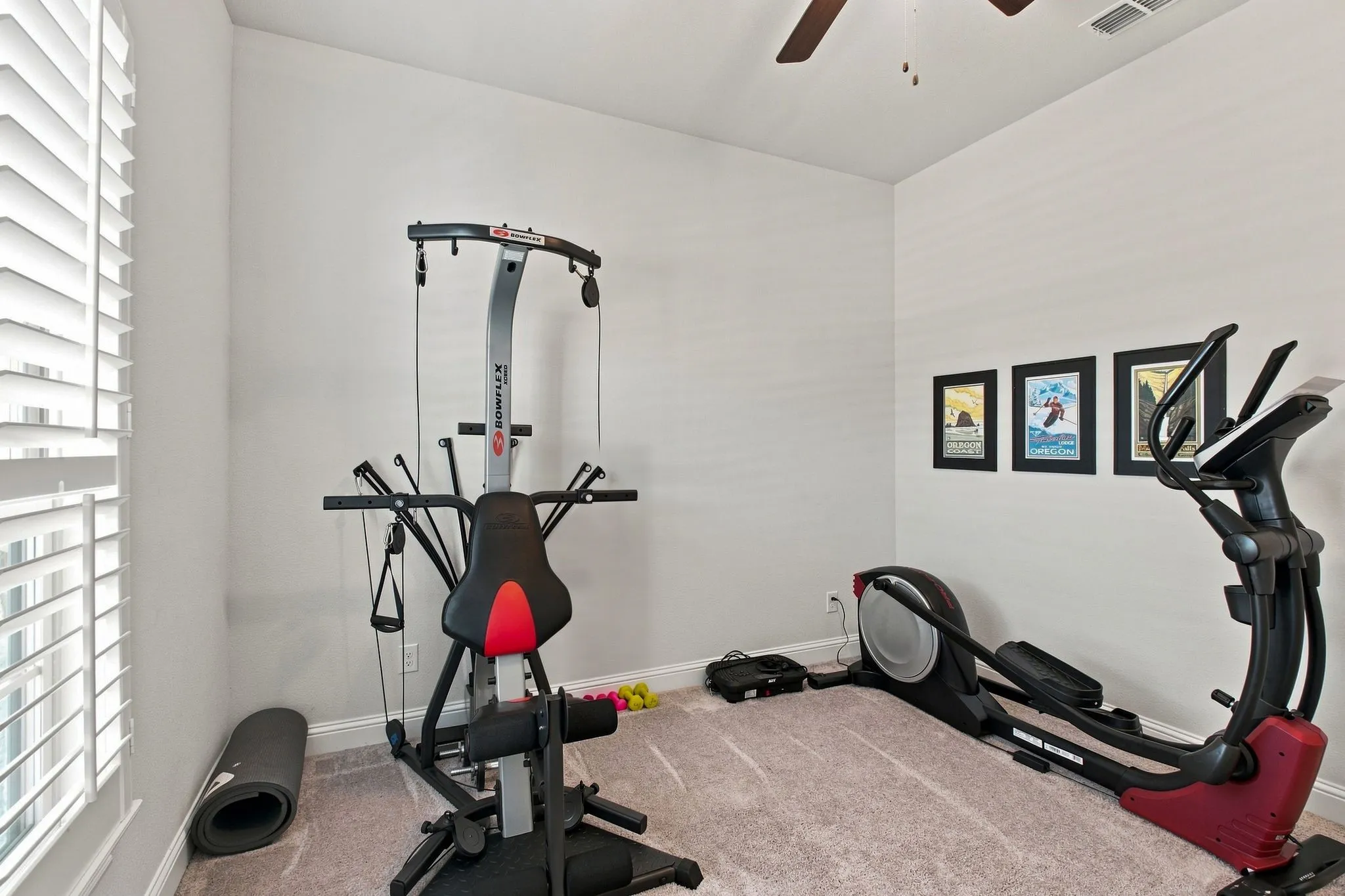 Single Family Residence For Sale in Denton County , 1401 Benavites Drive, Little Elm, Texas 75068, 3 Bedroom, 3 Bathroom, 3 Garage spaces, 2,681 Sqft, built in 2020, mls#21379163, Real Estate Agent in Little Elm, Homes For Sale in Denton county, Homes For Sale in Little Elm, Realtor in Little Elm Texas, Real Estate Brokerage Independent Realty Texas, Luminita Cordes Realtor