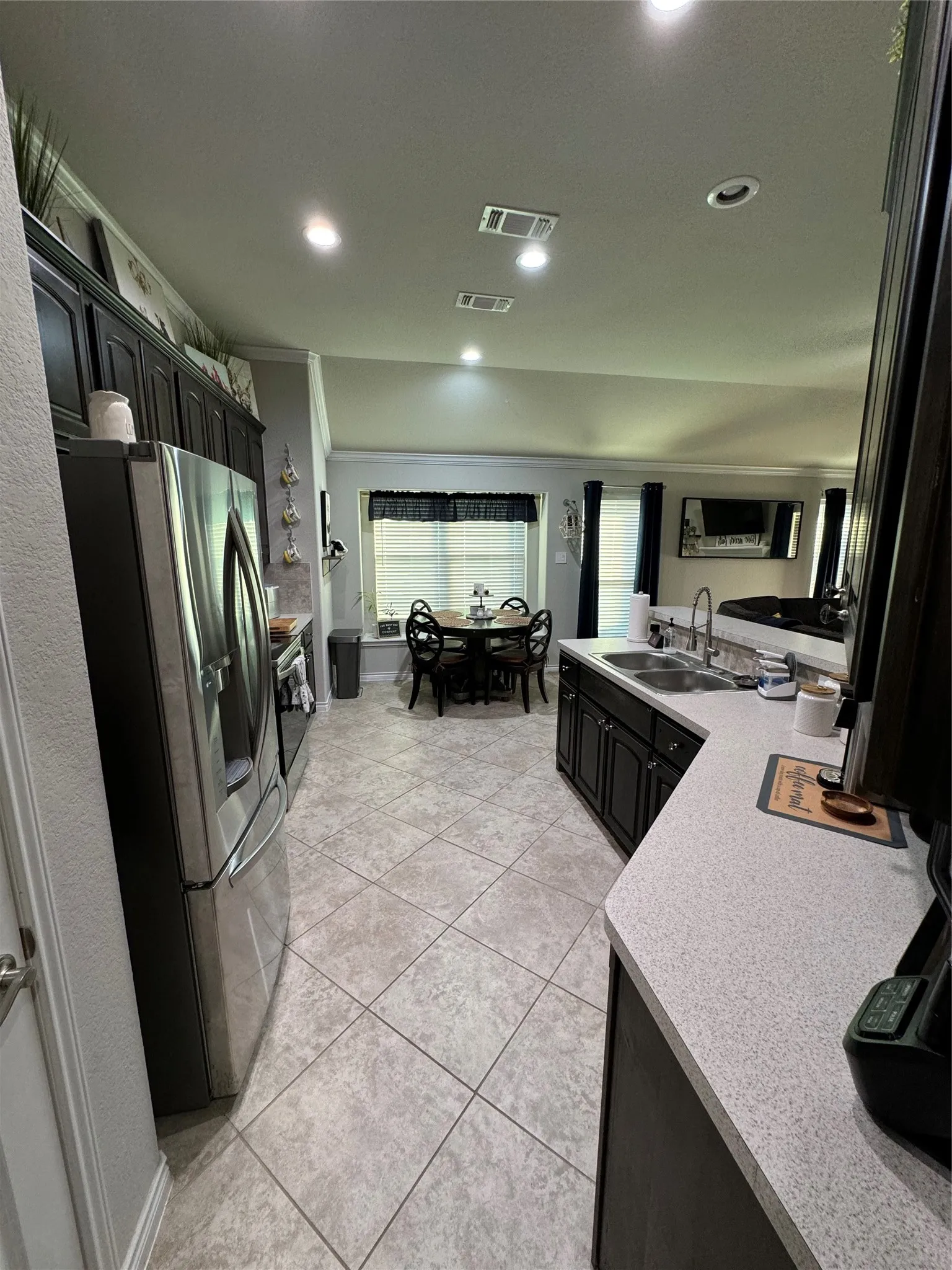 Single Family Residence For Rent in Tarrant County , 6041 Warmouth Drive, Fort Worth, Texas 76179, 3 Bedroom, 2 Bathroom, 2 Garage spaces, 1,630 Sqft, built in 2015, mls#21377384, Real Estate Agent in Fort Worth, Homes For Rent in Tarrant county, Homes For Rent in Fort Worth, Realtor in Fort Worth Texas, Real Estate Brokerage Independent Realty Texas, Luminita Cordes Realtor