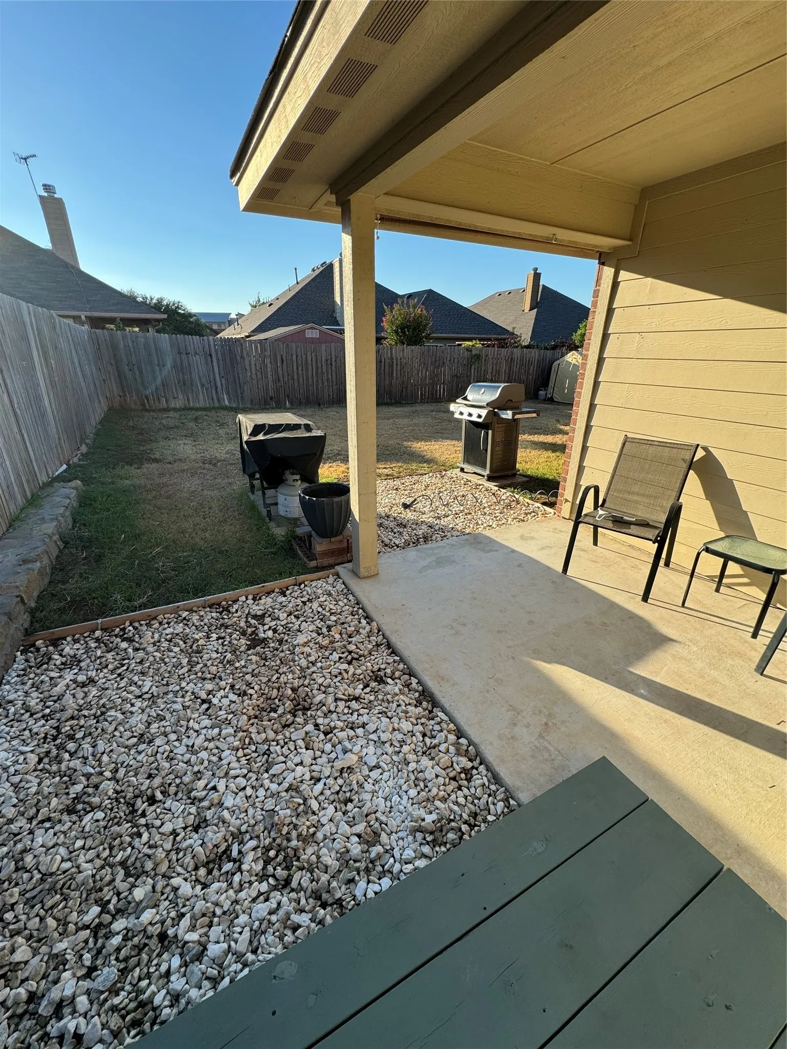 Single Family Residence For Rent in Tarrant County , 6041 Warmouth Drive, Fort Worth, Texas 76179, 3 Bedroom, 2 Bathroom, 2 Garage spaces, 1,630 Sqft, built in 2015, mls#21377384, Real Estate Agent in Fort Worth, Homes For Rent in Tarrant county, Homes For Rent in Fort Worth, Realtor in Fort Worth Texas, Real Estate Brokerage Independent Realty Texas, Luminita Cordes Realtor