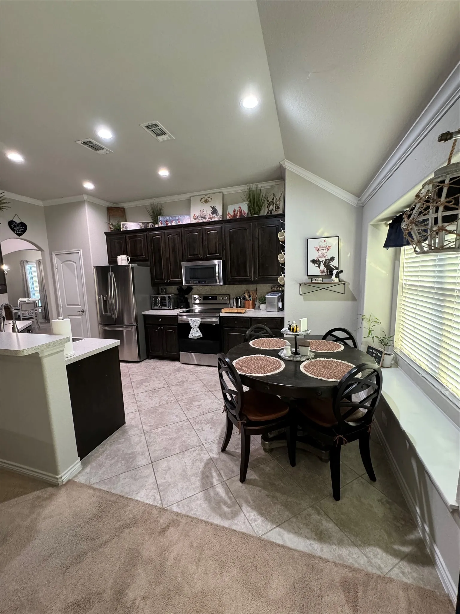 Single Family Residence For Rent in Tarrant County , 6041 Warmouth Drive, Fort Worth, Texas 76179, 3 Bedroom, 2 Bathroom, 2 Garage spaces, 1,630 Sqft, built in 2015, mls#21377384, Real Estate Agent in Fort Worth, Homes For Rent in Tarrant county, Homes For Rent in Fort Worth, Realtor in Fort Worth Texas, Real Estate Brokerage Independent Realty Texas, Luminita Cordes Realtor