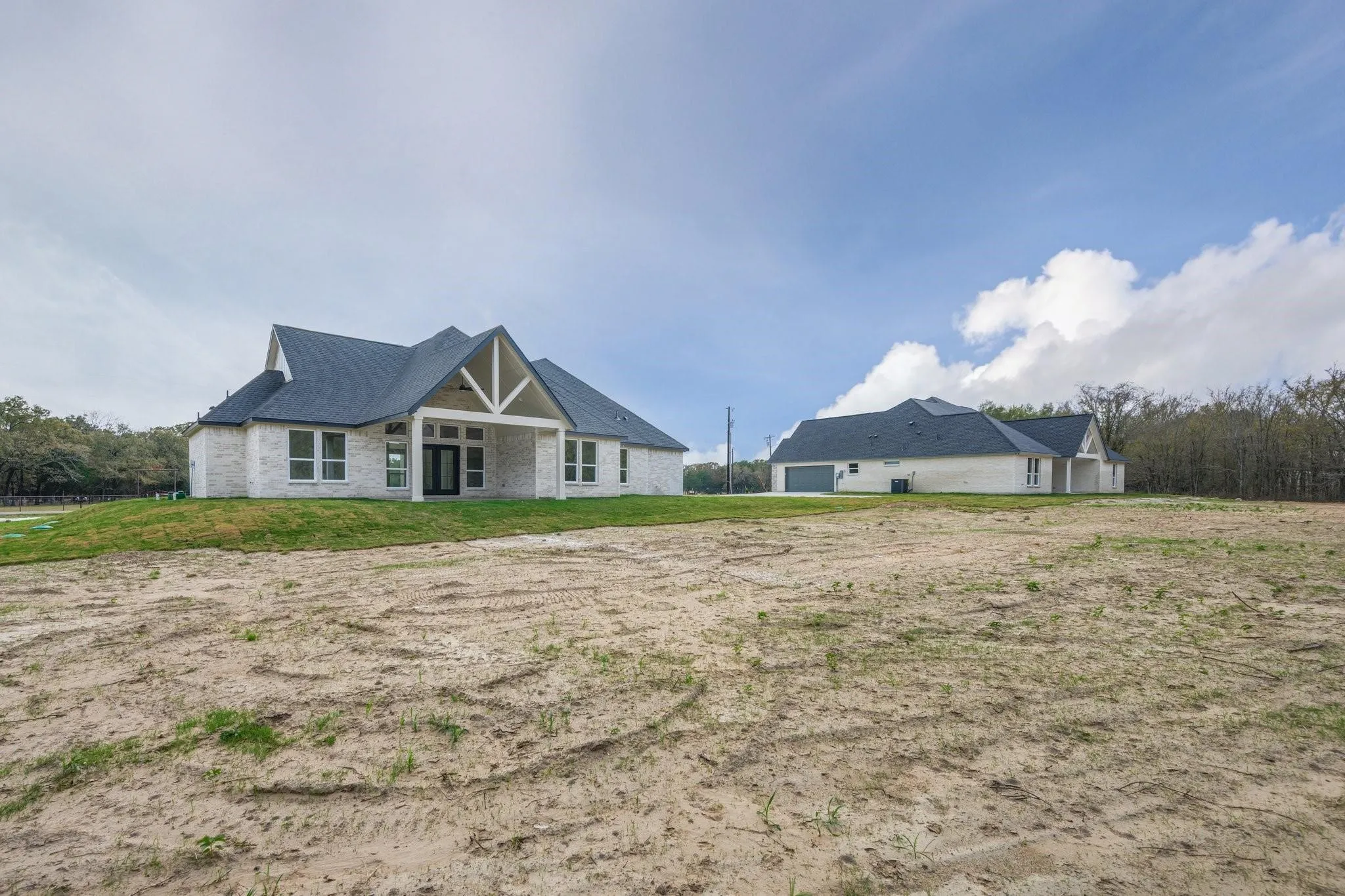 Single Family Residence For Sale in Hunt County , 1838 County Road 2320, Terrell, Texas 75160, 4 Bedroom, 3 Bathroom, 2 Garage spaces, 2,326 Sqft, built in 2025, mls#21378191, Real Estate Agent in Terrell, Homes For Sale in Hunt county, Homes For Sale in Terrell, Realtor in Terrell Texas, Real Estate Brokerage Independent Realty Texas, Luminita Cordes Realtor