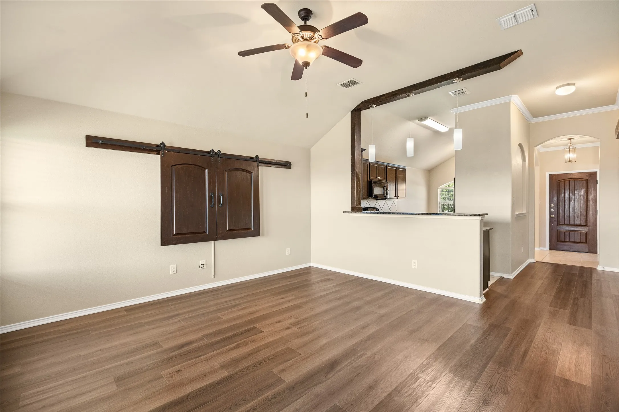 Single Family Residence For Sale in Denton County , 14408 Artisan Drive, Fort Worth, Texas 76052, 3 Bedroom, 2 Bathroom, 2 Garage spaces, 1,354 Sqft, built in 2013, mls#21375903, Real Estate Agent in Fort Worth, Homes For Sale in Denton county, Homes For Sale in Fort Worth, Realtor in Fort Worth Texas, Real Estate Brokerage Independent Realty Texas, Luminita Cordes Realtor