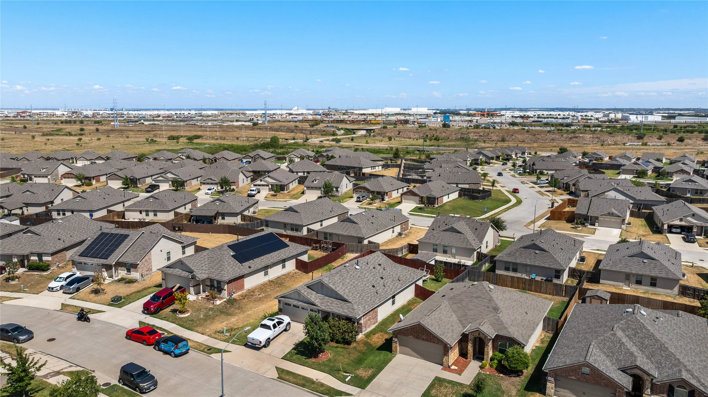 Single Family Residence For Sale in Denton County , 14408 Artisan Drive, Fort Worth, Texas 76052, 3 Bedroom, 2 Bathroom, 2 Garage spaces, 1,354 Sqft, built in 2013, mls#21375903, Real Estate Agent in Fort Worth, Homes For Sale in Denton county, Homes For Sale in Fort Worth, Realtor in Fort Worth Texas, Real Estate Brokerage Independent Realty Texas, Luminita Cordes Realtor