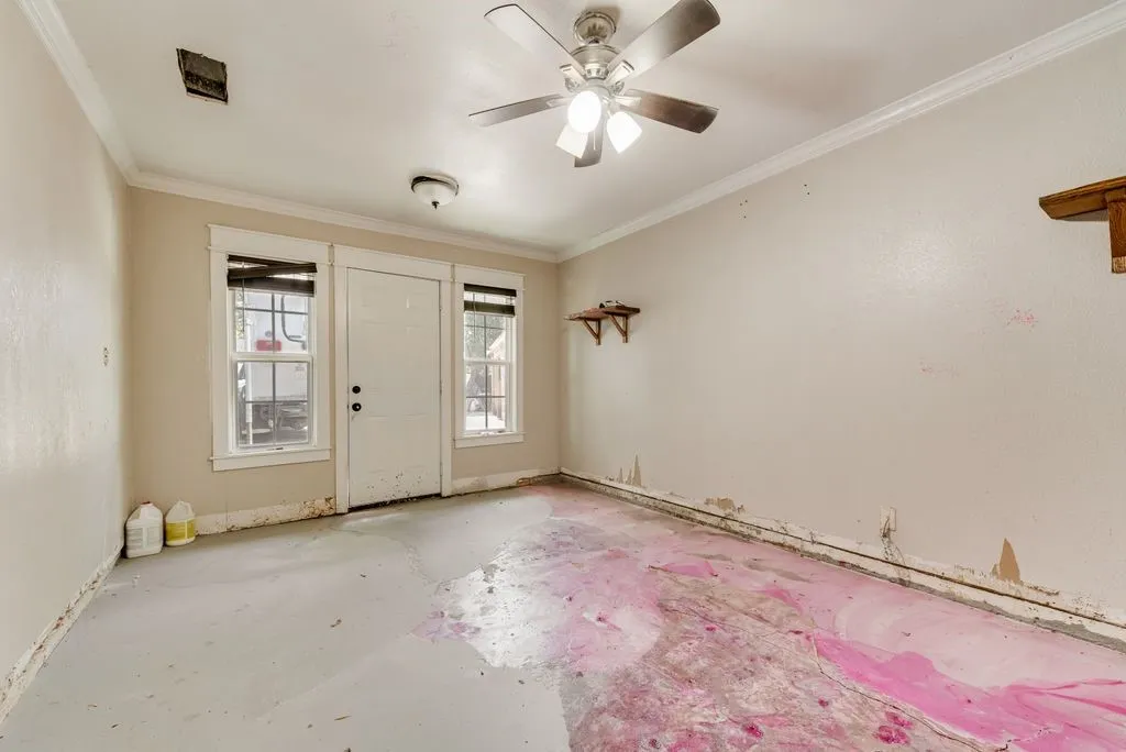Single Family Residence For Rent in Rockwall County , 920 Meadowdale Drive, Royse City, Texas 75189, 5 Bedroom, 3 Bathroom, 2 Garage spaces, 1,565 Sqft, built in 1984, mls#21379179, Real Estate Agent in Royse City, Homes For Rent in Rockwall county, Homes For Rent in Royse City, Realtor in Royse City Texas, Real Estate Brokerage Independent Realty Texas, Luminita Cordes Realtor