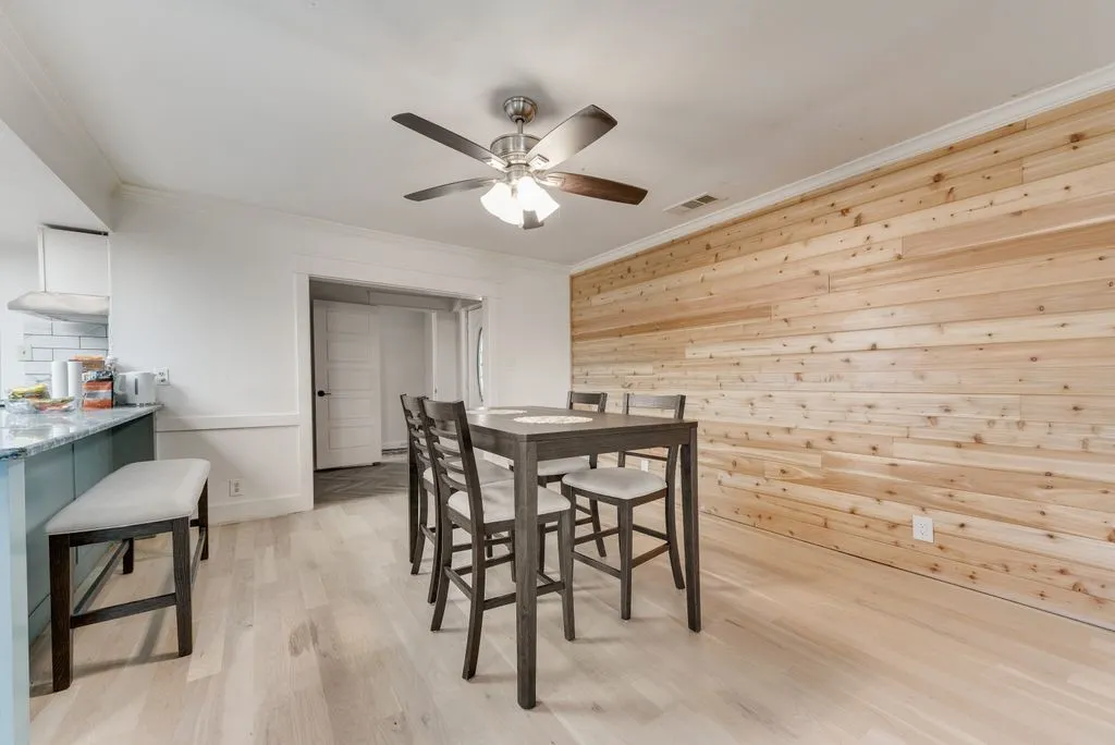 Single Family Residence For Rent in Rockwall County , 920 Meadowdale Drive, Royse City, Texas 75189, 5 Bedroom, 3 Bathroom, 2 Garage spaces, 1,565 Sqft, built in 1984, mls#21379179, Real Estate Agent in Royse City, Homes For Rent in Rockwall county, Homes For Rent in Royse City, Realtor in Royse City Texas, Real Estate Brokerage Independent Realty Texas, Luminita Cordes Realtor