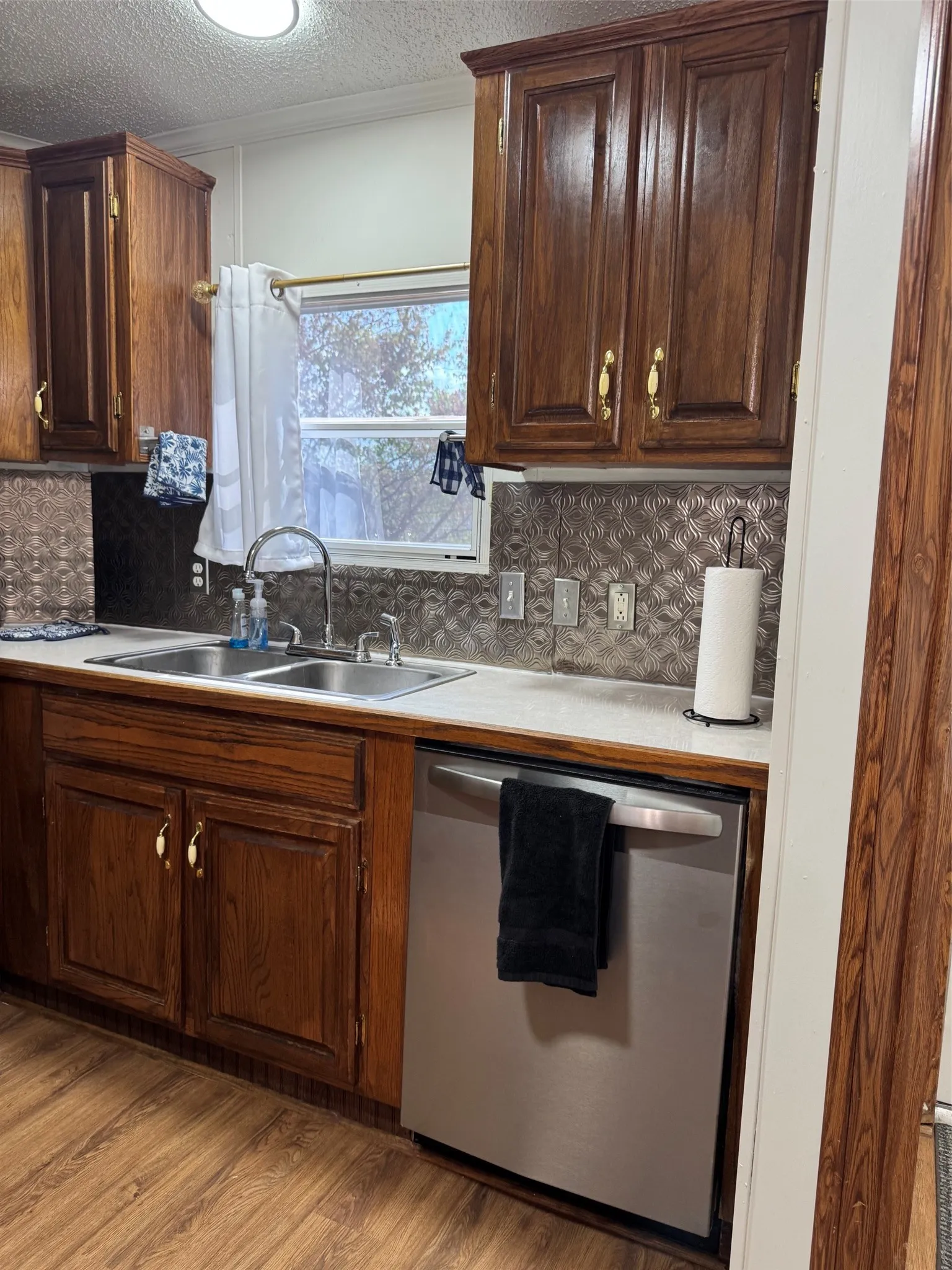 Manufactured Home For Rent in Hood County , 3510 Gerry Drive, Granbury, Texas 76049, 3 Bedroom, 2 Bathroom, Garage spaces, 1,216 Sqft, built in 1999, mls#21379166, Real Estate Agent in Granbury, Homes For Rent in Hood county, Homes For Rent in Granbury, Realtor in Granbury Texas, Real Estate Brokerage Independent Realty Texas, Luminita Cordes Realtor