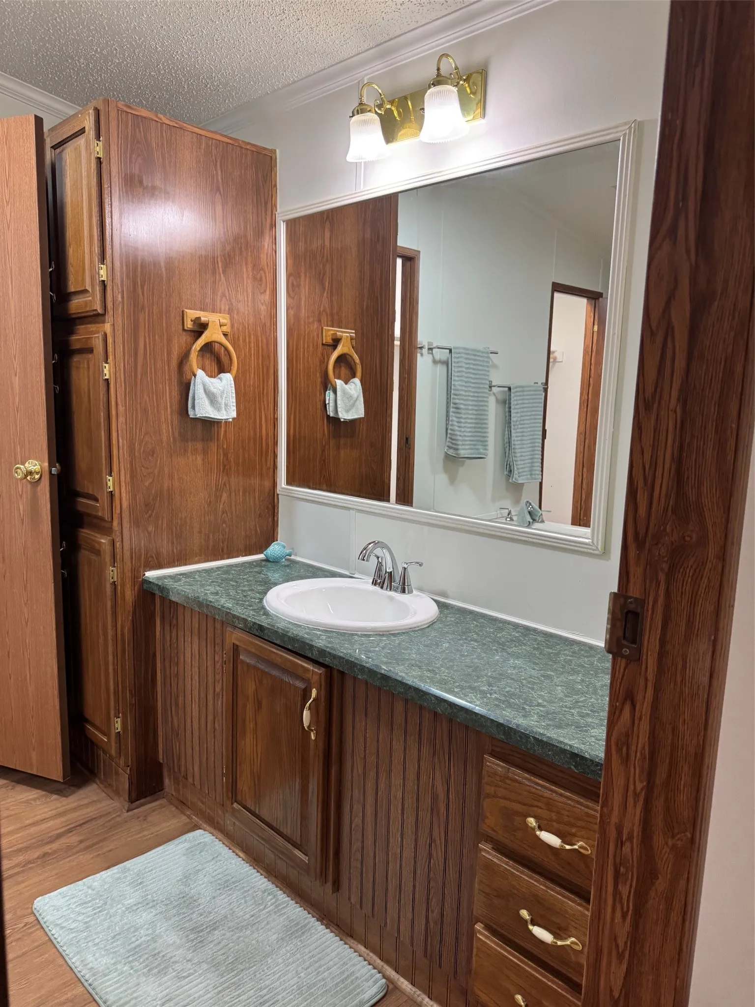 Manufactured Home For Rent in Hood County , 3510 Gerry Drive, Granbury, Texas 76049, 3 Bedroom, 2 Bathroom, Garage spaces, 1,216 Sqft, built in 1999, mls#21379166, Real Estate Agent in Granbury, Homes For Rent in Hood county, Homes For Rent in Granbury, Realtor in Granbury Texas, Real Estate Brokerage Independent Realty Texas, Luminita Cordes Realtor