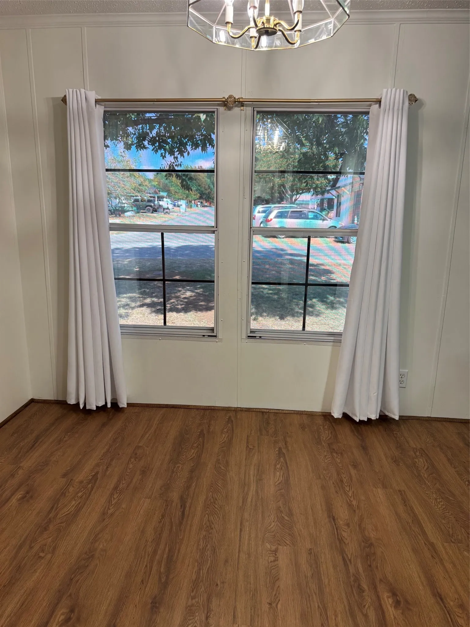 Manufactured Home For Rent in Hood County , 3510 Gerry Drive, Granbury, Texas 76049, 3 Bedroom, 2 Bathroom, Garage spaces, 1,216 Sqft, built in 1999, mls#21379166, Real Estate Agent in Granbury, Homes For Rent in Hood county, Homes For Rent in Granbury, Realtor in Granbury Texas, Real Estate Brokerage Independent Realty Texas, Luminita Cordes Realtor
