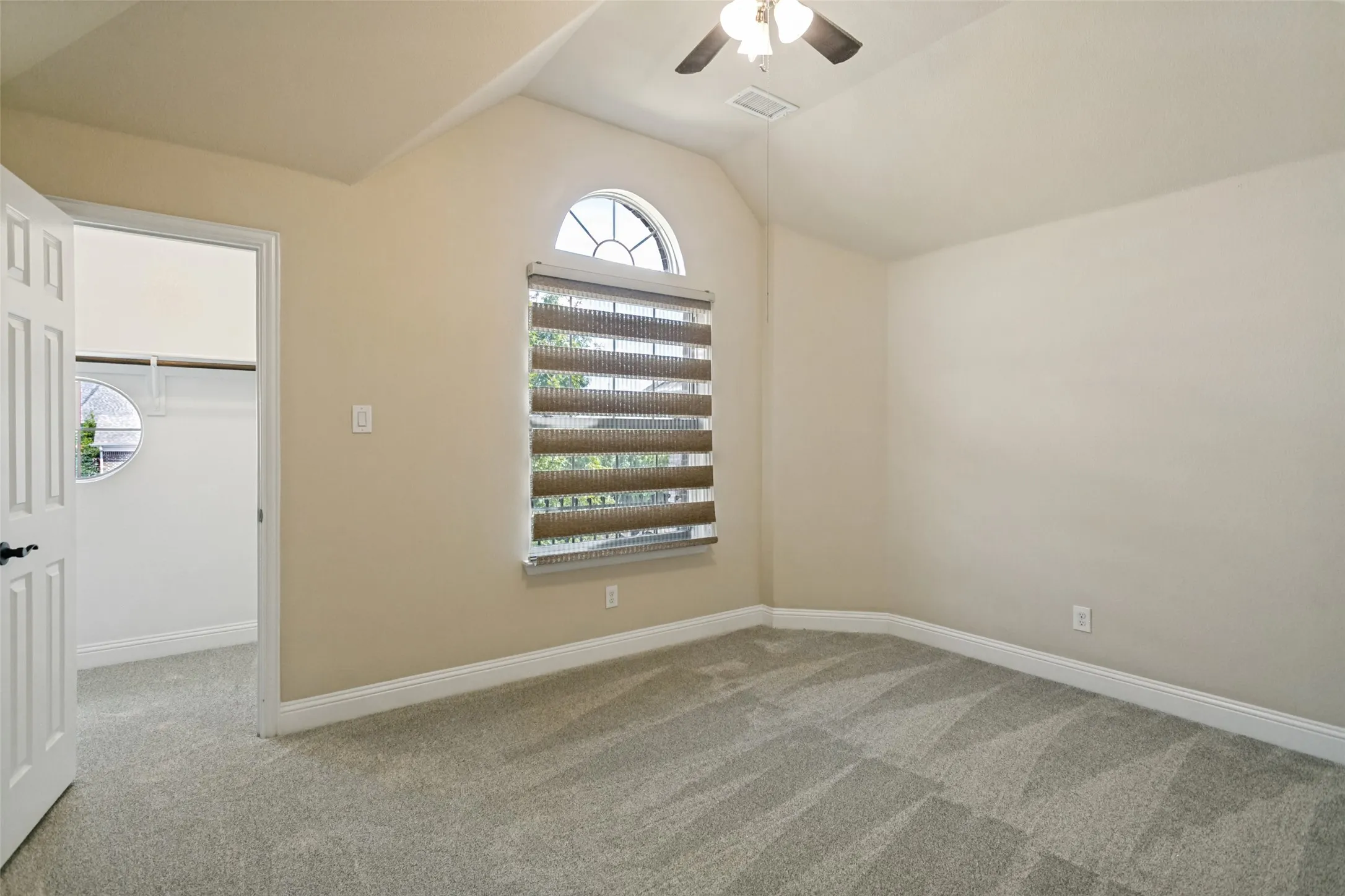 Single Family Residence For Rent in Collin County , 3604 Flowing Way, Plano, Texas 75074, 5 Bedroom, 4 Bathroom, 2 Garage spaces, 3,879 Sqft, built in 2013, mls#21379189, Real Estate Agent in Plano, Homes For Rent in Collin county, Homes For Rent in Plano, Realtor in Plano Texas, Real Estate Brokerage Independent Realty Texas, Luminita Cordes Realtor