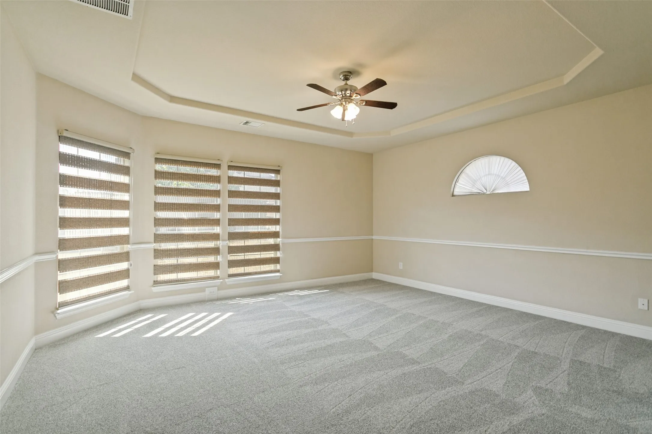 Single Family Residence For Rent in Collin County , 3604 Flowing Way, Plano, Texas 75074, 5 Bedroom, 4 Bathroom, 2 Garage spaces, 3,879 Sqft, built in 2013, mls#21379189, Real Estate Agent in Plano, Homes For Rent in Collin county, Homes For Rent in Plano, Realtor in Plano Texas, Real Estate Brokerage Independent Realty Texas, Luminita Cordes Realtor