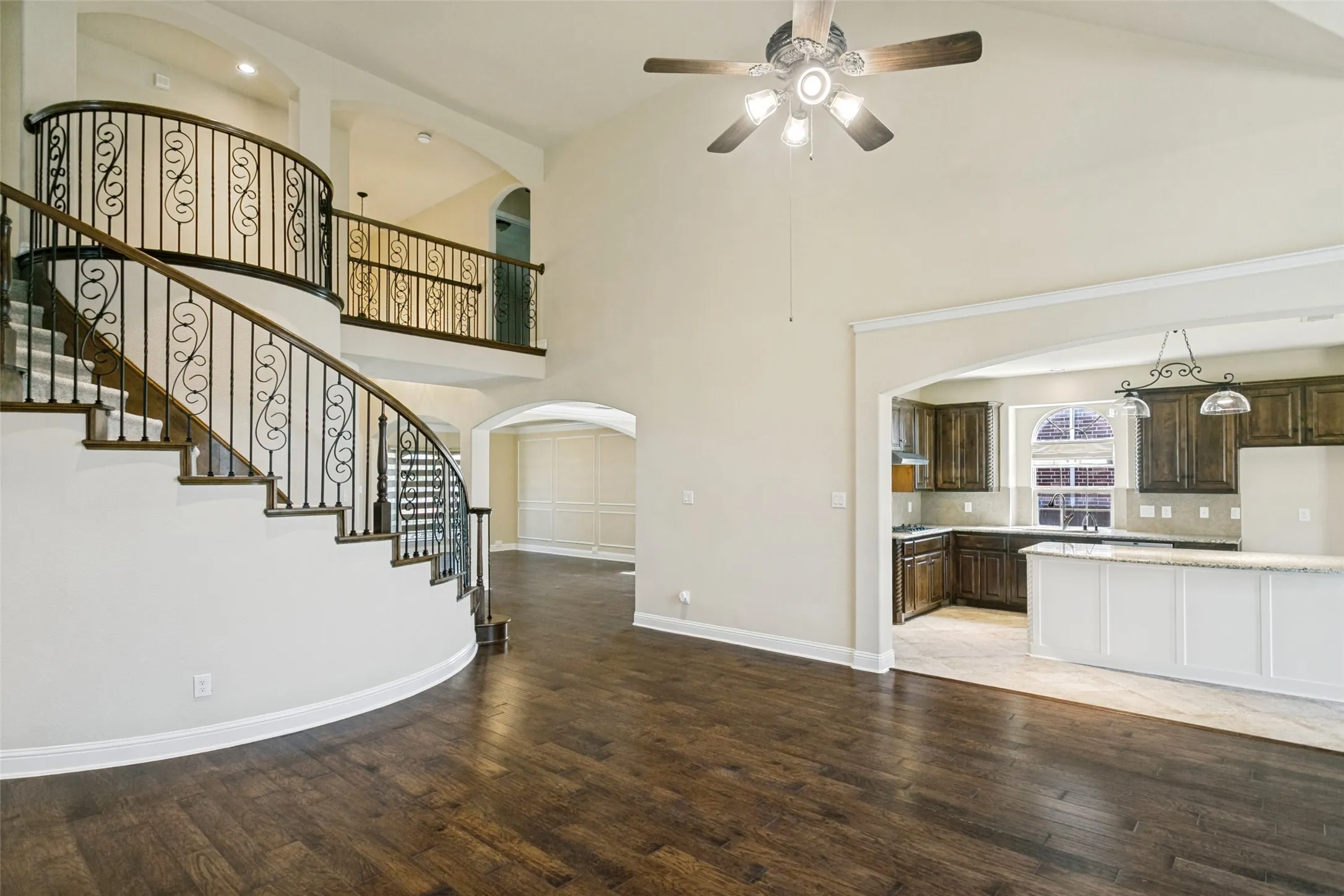Single Family Residence For Rent in Collin County , 3604 Flowing Way, Plano, Texas 75074, 5 Bedroom, 4 Bathroom, 2 Garage spaces, 3,879 Sqft, built in 2013, mls#21379189, Real Estate Agent in Plano, Homes For Rent in Collin county, Homes For Rent in Plano, Realtor in Plano Texas, Real Estate Brokerage Independent Realty Texas, Luminita Cordes Realtor