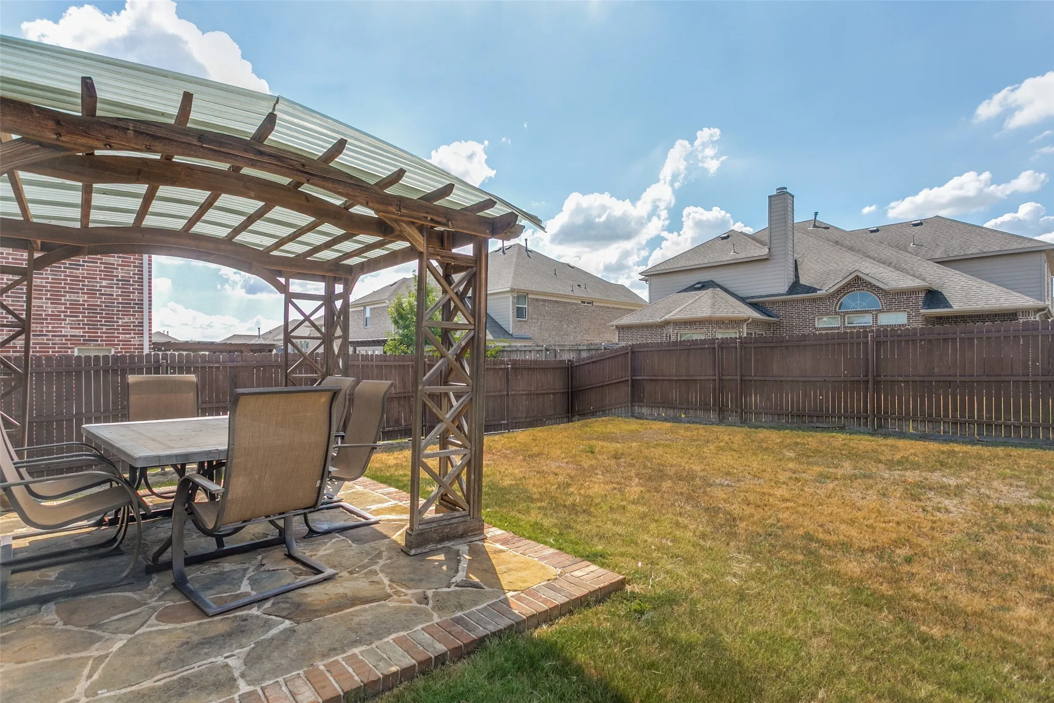 Single Family Residence For Rent in Collin County , 3604 Flowing Way, Plano, Texas 75074, 5 Bedroom, 4 Bathroom, 2 Garage spaces, 3,879 Sqft, built in 2013, mls#21379189, Real Estate Agent in Plano, Homes For Rent in Collin county, Homes For Rent in Plano, Realtor in Plano Texas, Real Estate Brokerage Independent Realty Texas, Luminita Cordes Realtor