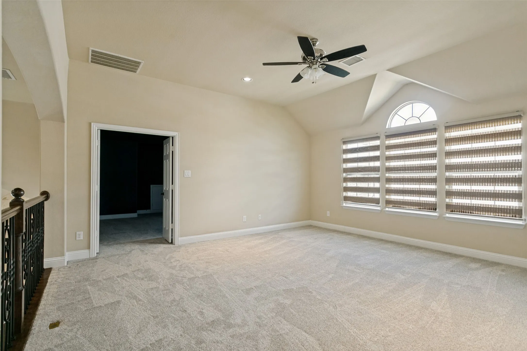 Single Family Residence For Rent in Collin County , 3604 Flowing Way, Plano, Texas 75074, 5 Bedroom, 4 Bathroom, 2 Garage spaces, 3,879 Sqft, built in 2013, mls#21379189, Real Estate Agent in Plano, Homes For Rent in Collin county, Homes For Rent in Plano, Realtor in Plano Texas, Real Estate Brokerage Independent Realty Texas, Luminita Cordes Realtor