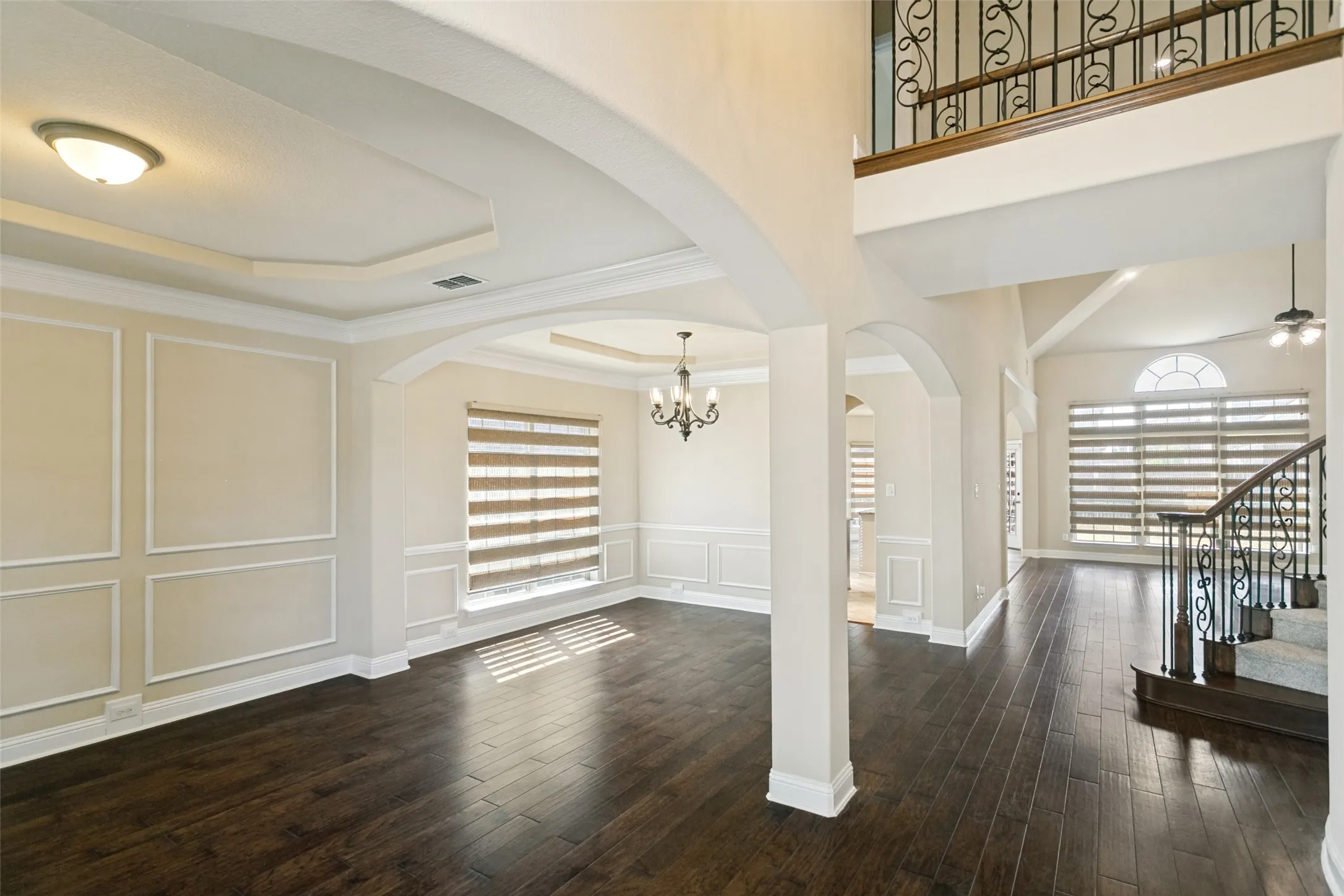 Single Family Residence For Rent in Collin County , 3604 Flowing Way, Plano, Texas 75074, 5 Bedroom, 4 Bathroom, 2 Garage spaces, 3,879 Sqft, built in 2013, mls#21379189, Real Estate Agent in Plano, Homes For Rent in Collin county, Homes For Rent in Plano, Realtor in Plano Texas, Real Estate Brokerage Independent Realty Texas, Luminita Cordes Realtor