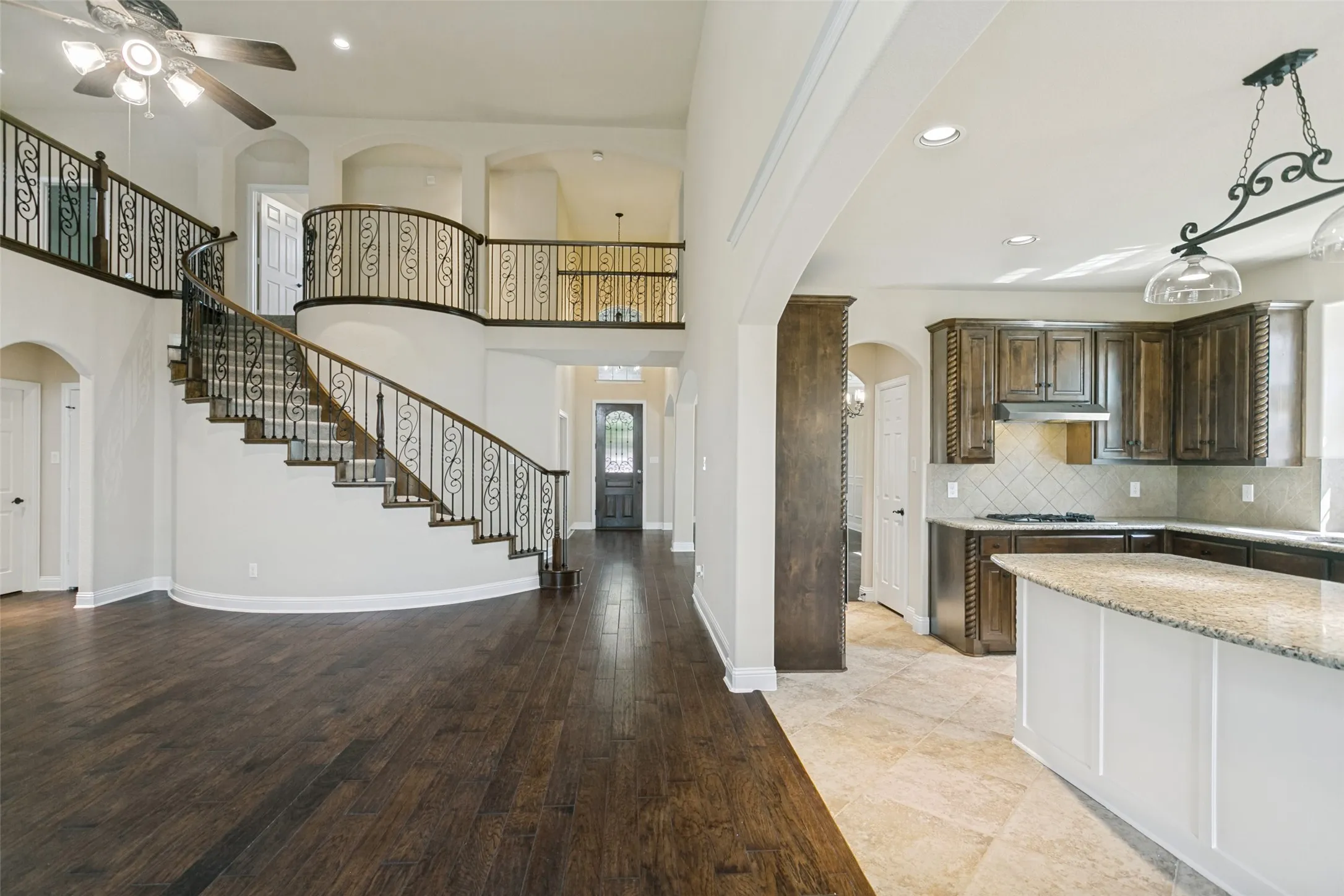 Single Family Residence For Rent in Collin County , 3604 Flowing Way, Plano, Texas 75074, 5 Bedroom, 4 Bathroom, 2 Garage spaces, 3,879 Sqft, built in 2013, mls#21379189, Real Estate Agent in Plano, Homes For Rent in Collin county, Homes For Rent in Plano, Realtor in Plano Texas, Real Estate Brokerage Independent Realty Texas, Luminita Cordes Realtor