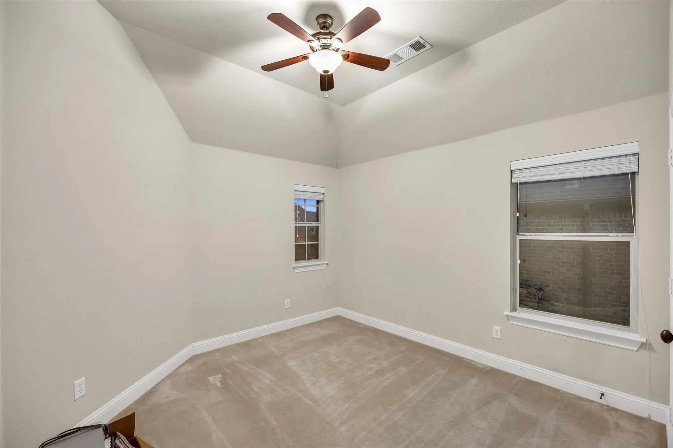 Single Family Residence For Sale in Dallas County , 7337 Canadian Drive, Irving, Texas 75039, 5 Bedroom, 4 Bathroom, 2 Garage spaces, 3,542 Sqft, built in 2009, mls#21379190, Real Estate Agent in Irving, Homes For Sale in Dallas county, Homes For Sale in Irving, Realtor in Irving Texas, Real Estate Brokerage Independent Realty Texas, Luminita Cordes Realtor