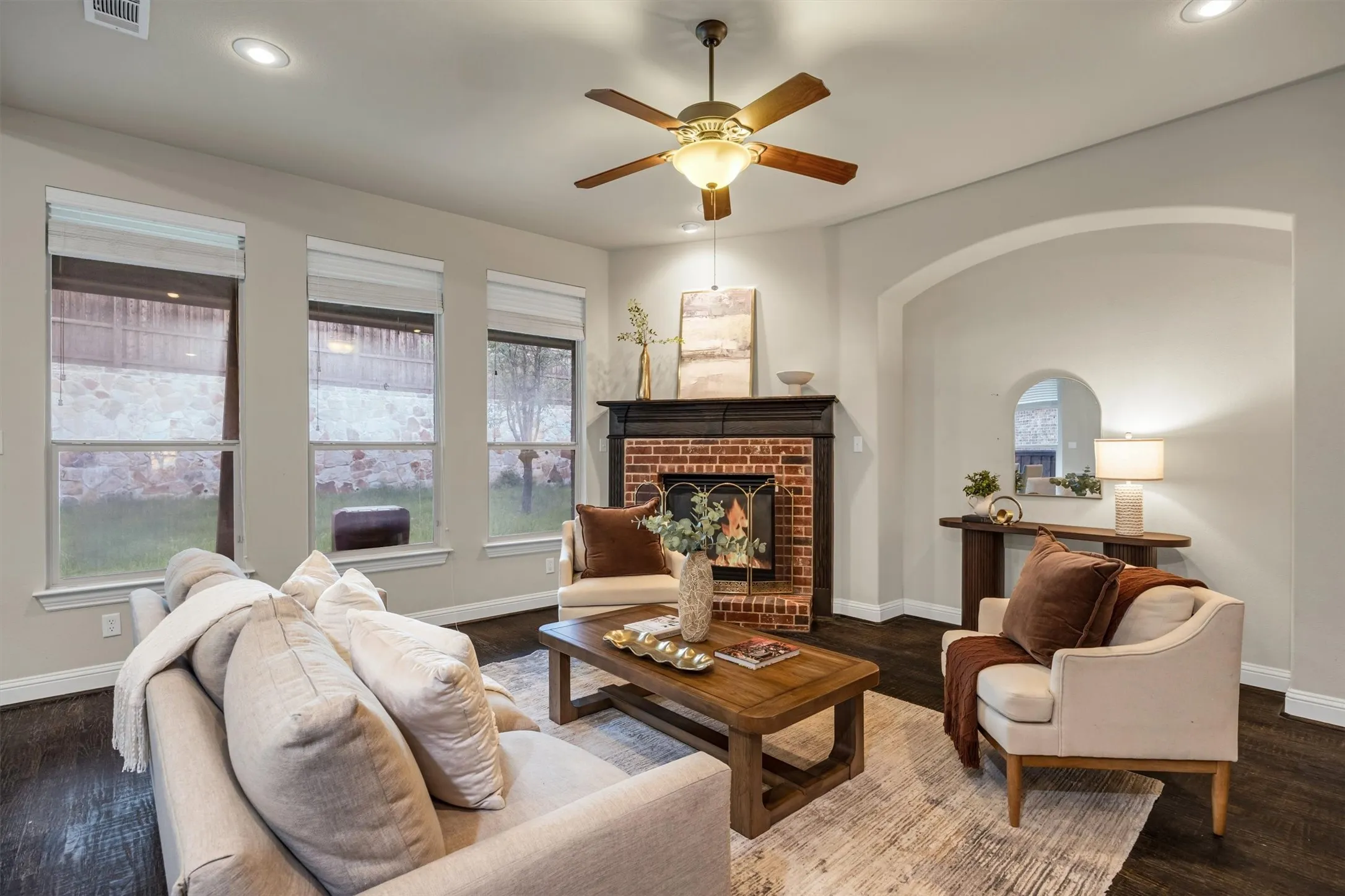 Single Family Residence For Sale in Dallas County , 7337 Canadian Drive, Irving, Texas 75039, 5 Bedroom, 4 Bathroom, 2 Garage spaces, 3,542 Sqft, built in 2009, mls#21379190, Real Estate Agent in Irving, Homes For Sale in Dallas county, Homes For Sale in Irving, Realtor in Irving Texas, Real Estate Brokerage Independent Realty Texas, Luminita Cordes Realtor