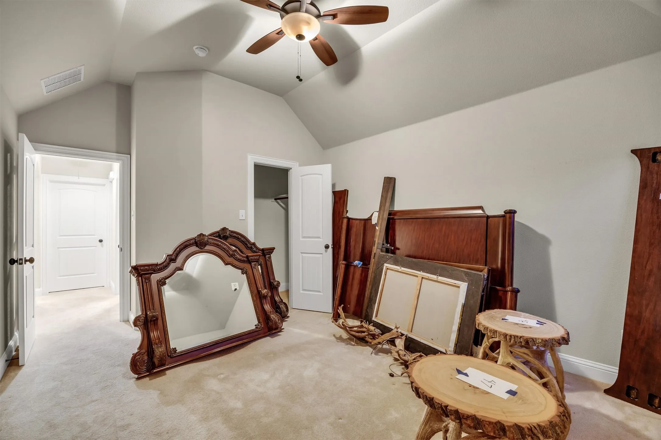 Single Family Residence For Sale in Dallas County , 7337 Canadian Drive, Irving, Texas 75039, 5 Bedroom, 4 Bathroom, 2 Garage spaces, 3,542 Sqft, built in 2009, mls#21379190, Real Estate Agent in Irving, Homes For Sale in Dallas county, Homes For Sale in Irving, Realtor in Irving Texas, Real Estate Brokerage Independent Realty Texas, Luminita Cordes Realtor