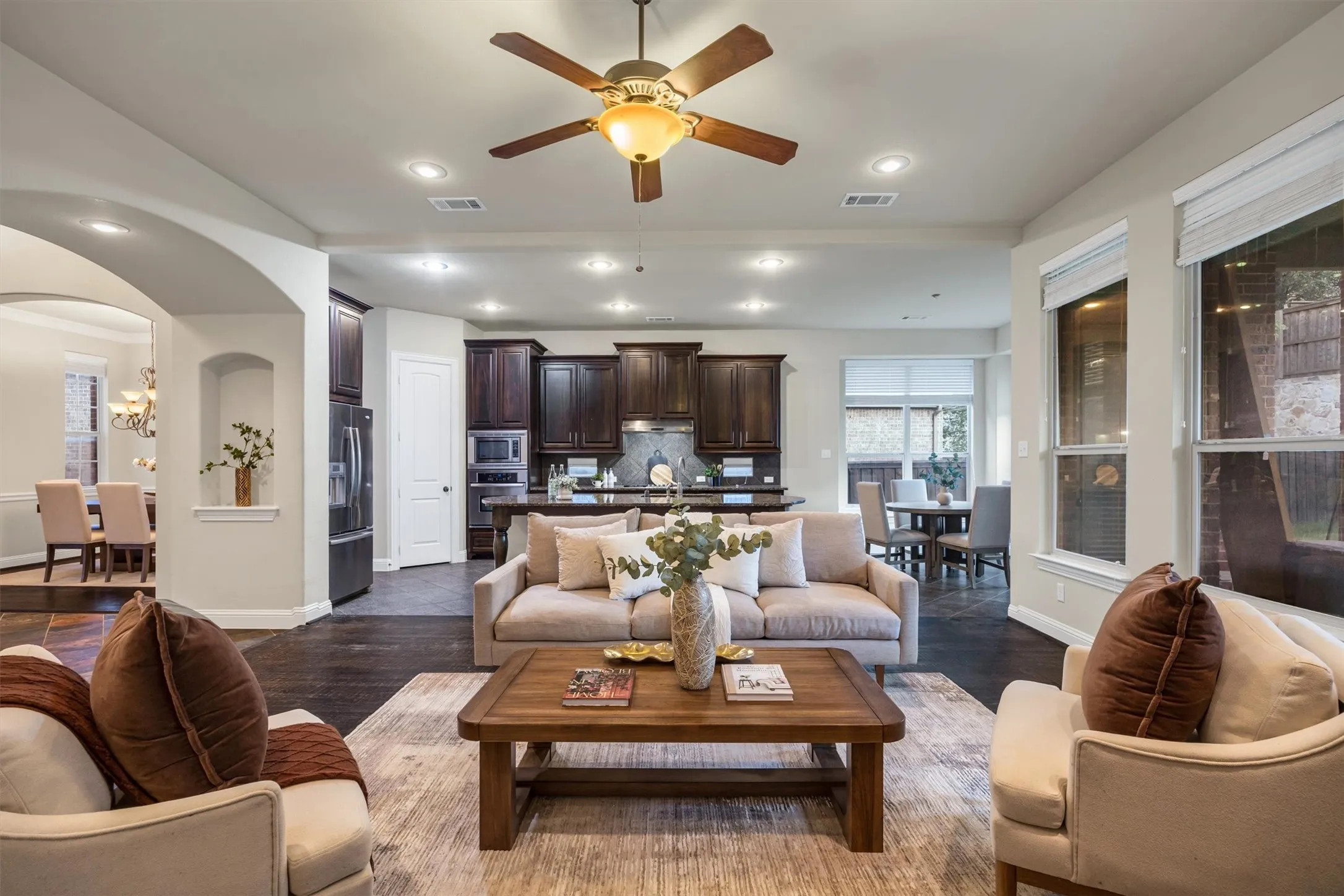 Single Family Residence For Sale in Dallas County , 7337 Canadian Drive, Irving, Texas 75039, 5 Bedroom, 4 Bathroom, 2 Garage spaces, 3,542 Sqft, built in 2009, mls#21379190, Real Estate Agent in Irving, Homes For Sale in Dallas county, Homes For Sale in Irving, Realtor in Irving Texas, Real Estate Brokerage Independent Realty Texas, Luminita Cordes Realtor