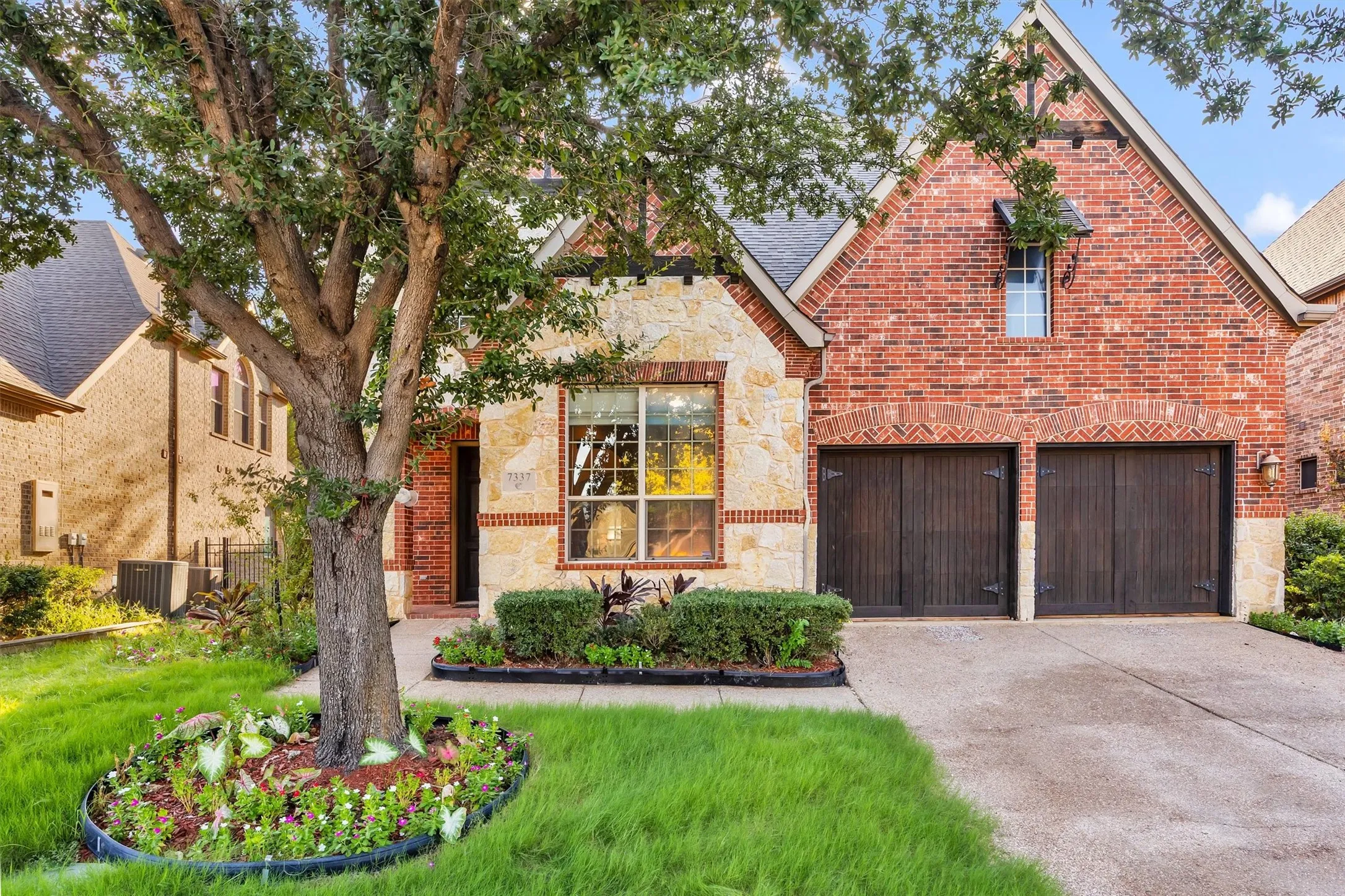 Single Family Residence For Sale in Dallas County , 7337 Canadian Drive, Irving, Texas 75039, 5 Bedroom, 4 Bathroom, 2 Garage spaces, 3,542 Sqft, built in 2009, mls#21379190, Real Estate Agent in Irving, Homes For Sale in Dallas county, Homes For Sale in Irving, Realtor in Irving Texas, Real Estate Brokerage Independent Realty Texas, Luminita Cordes Realtor