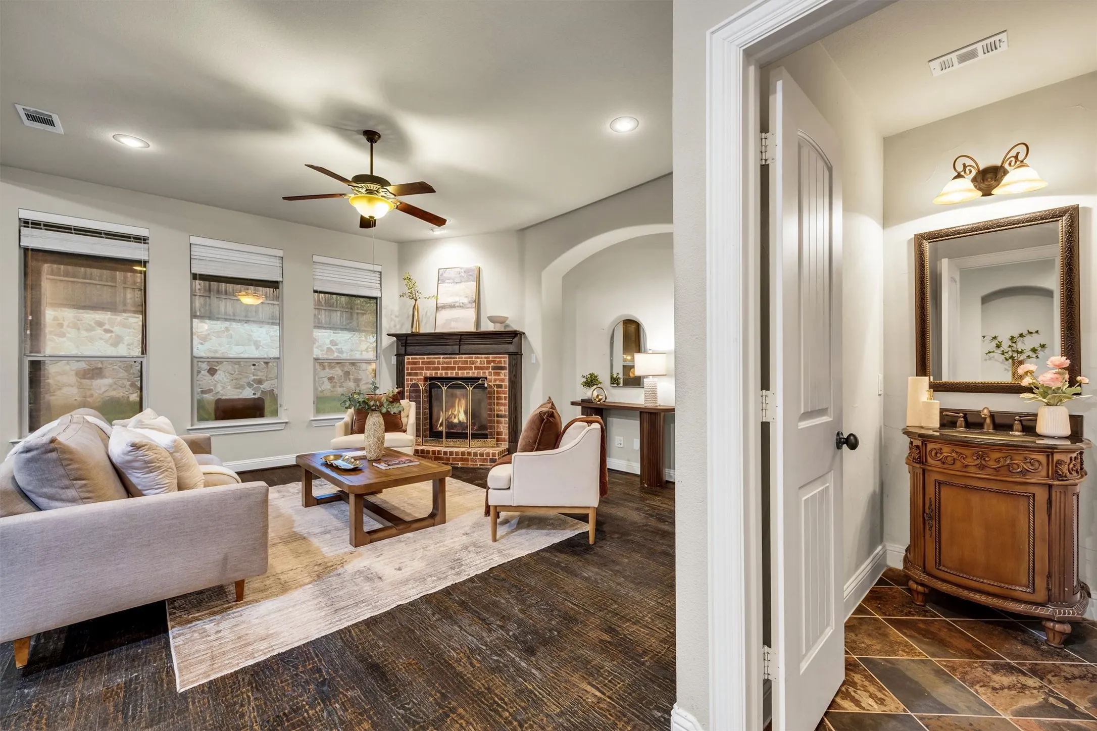 Single Family Residence For Sale in Dallas County , 7337 Canadian Drive, Irving, Texas 75039, 5 Bedroom, 4 Bathroom, 2 Garage spaces, 3,542 Sqft, built in 2009, mls#21379190, Real Estate Agent in Irving, Homes For Sale in Dallas county, Homes For Sale in Irving, Realtor in Irving Texas, Real Estate Brokerage Independent Realty Texas, Luminita Cordes Realtor