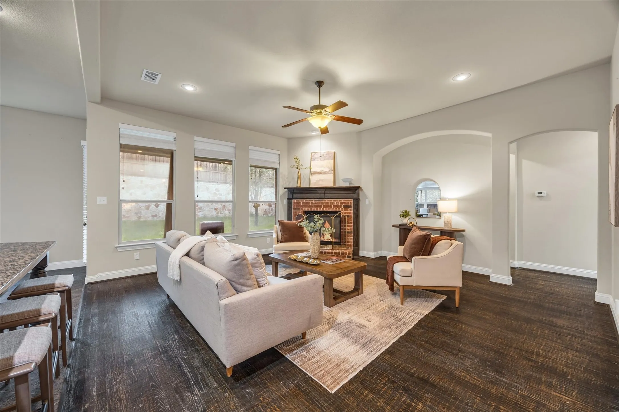 Single Family Residence For Sale in Dallas County , 7337 Canadian Drive, Irving, Texas 75039, 5 Bedroom, 4 Bathroom, 2 Garage spaces, 3,542 Sqft, built in 2009, mls#21379190, Real Estate Agent in Irving, Homes For Sale in Dallas county, Homes For Sale in Irving, Realtor in Irving Texas, Real Estate Brokerage Independent Realty Texas, Luminita Cordes Realtor
