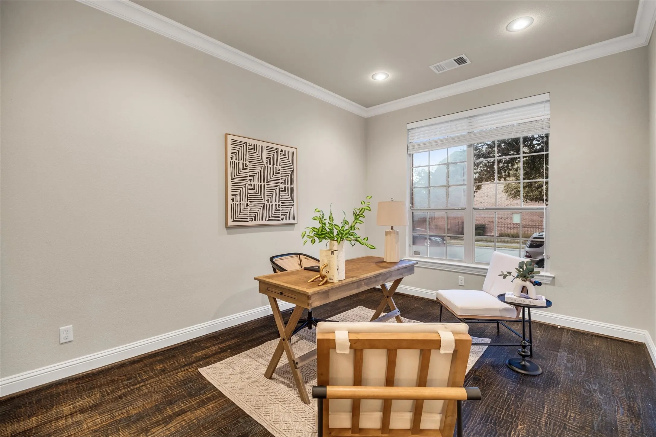 Single Family Residence For Sale in Dallas County , 7337 Canadian Drive, Irving, Texas 75039, 5 Bedroom, 4 Bathroom, 2 Garage spaces, 3,542 Sqft, built in 2009, mls#21379190, Real Estate Agent in Irving, Homes For Sale in Dallas county, Homes For Sale in Irving, Realtor in Irving Texas, Real Estate Brokerage Independent Realty Texas, Luminita Cordes Realtor